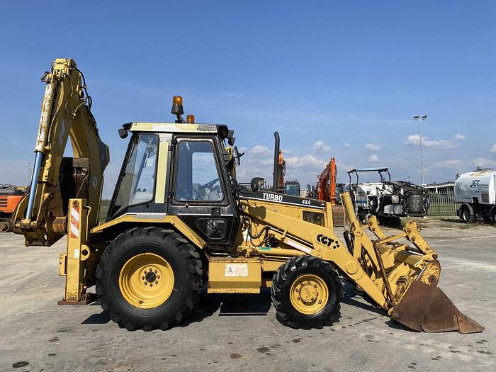 Usato 1994 CATERPILLAR 438B