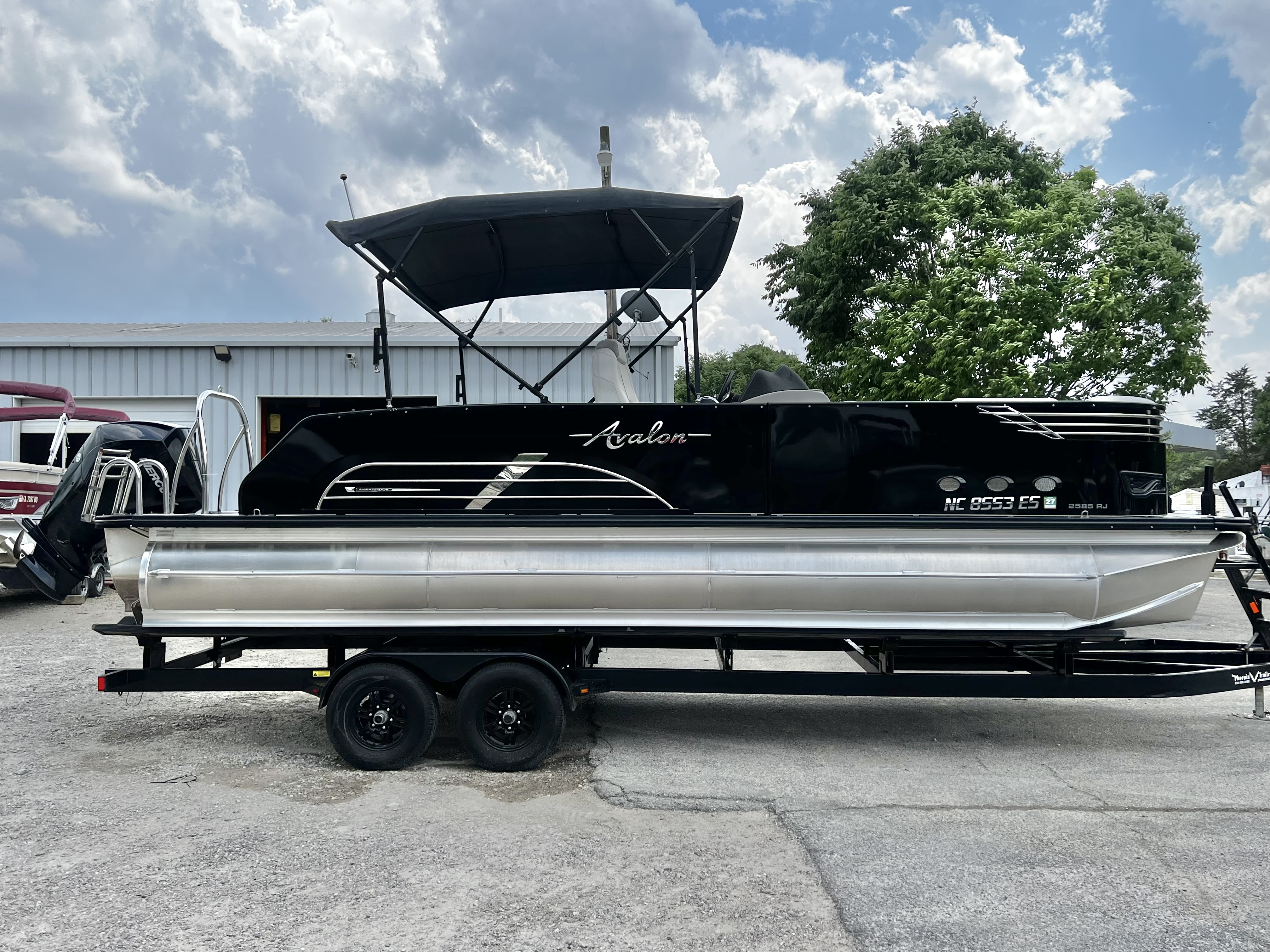 Used 2020 Avalon Ambassador 25' Rear J Lounge Triple-Toon - IN STOCK - $69,995