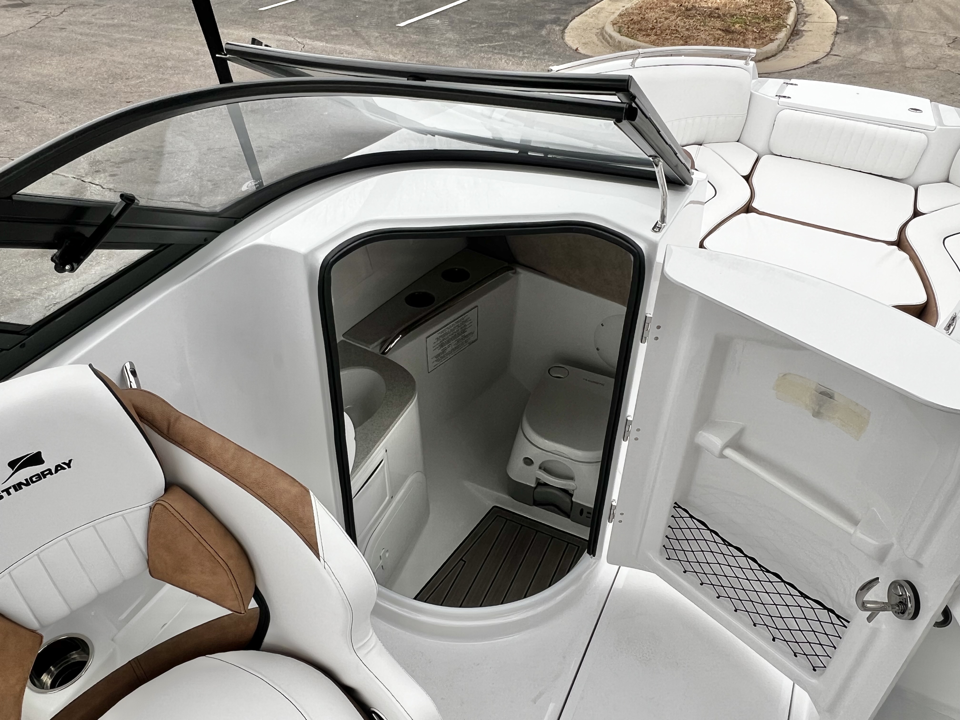 2026 Stingray 211DC (Dual Console) - $74,749 - IN STOCK