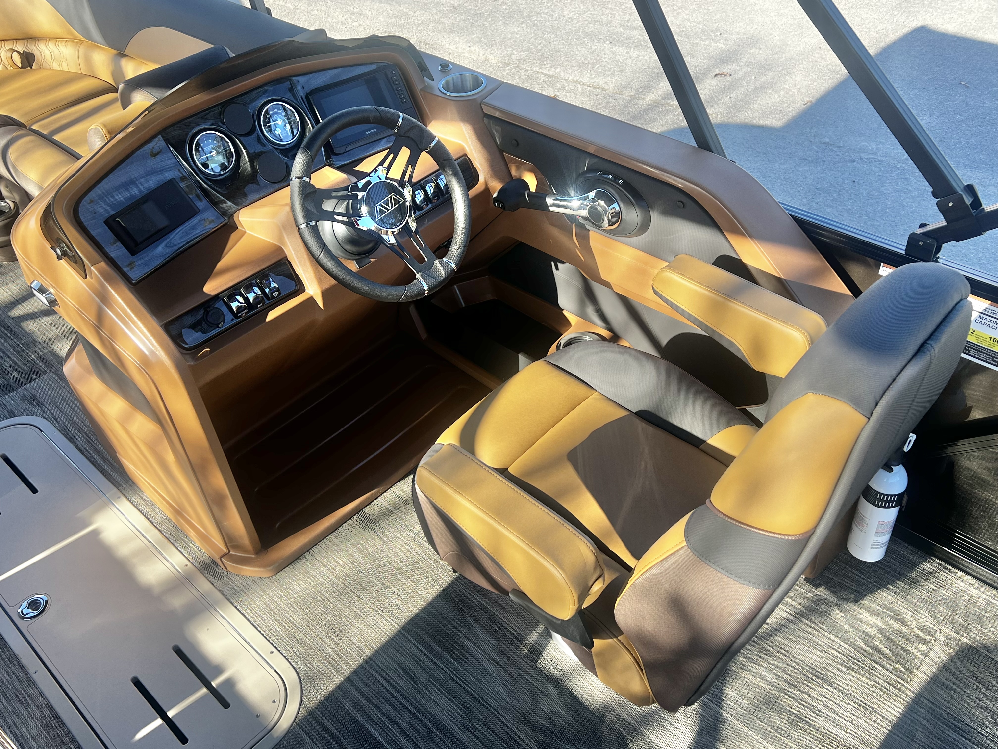 2026 Avalon LSZ 23' Entertainer Triple-Toon - IN STOCK - $70,458