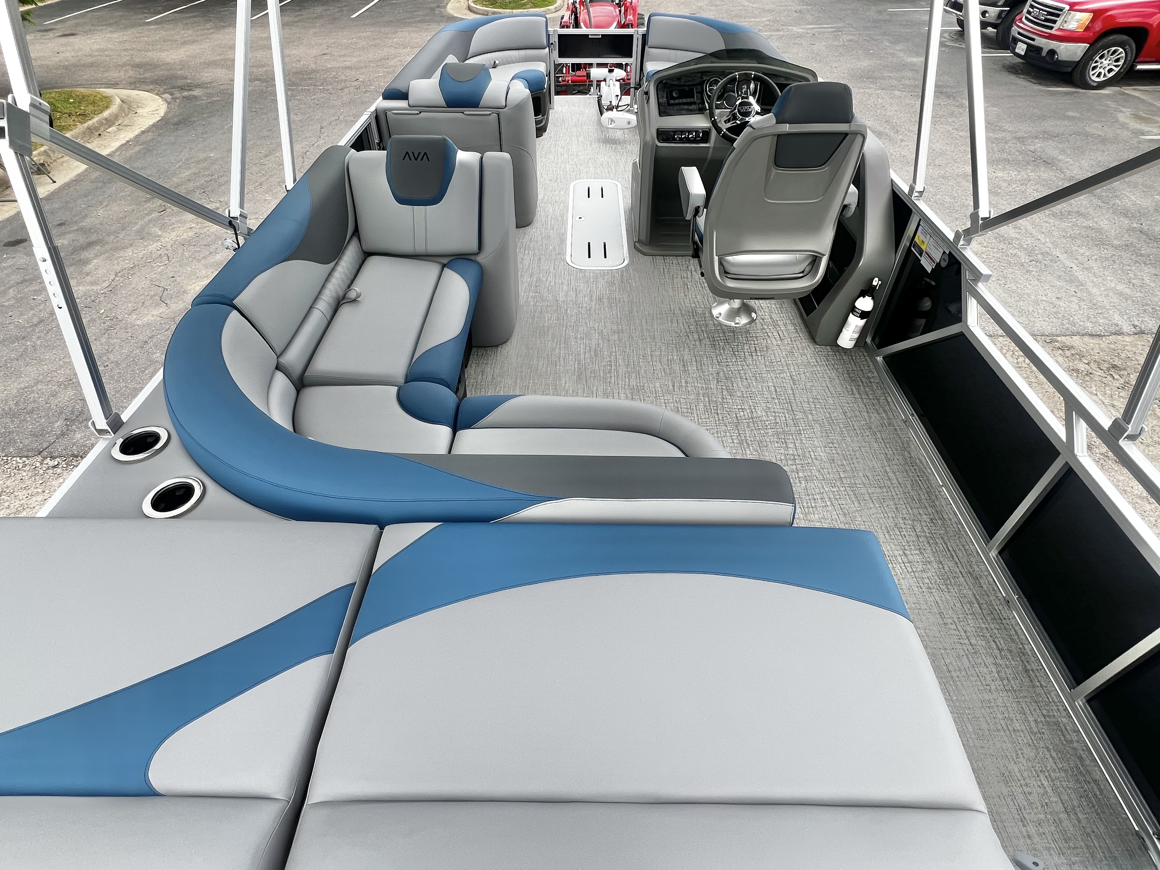 2026 Avalon LSZ 23' Cruise Triple-Toon - IN STOCK - $67,924