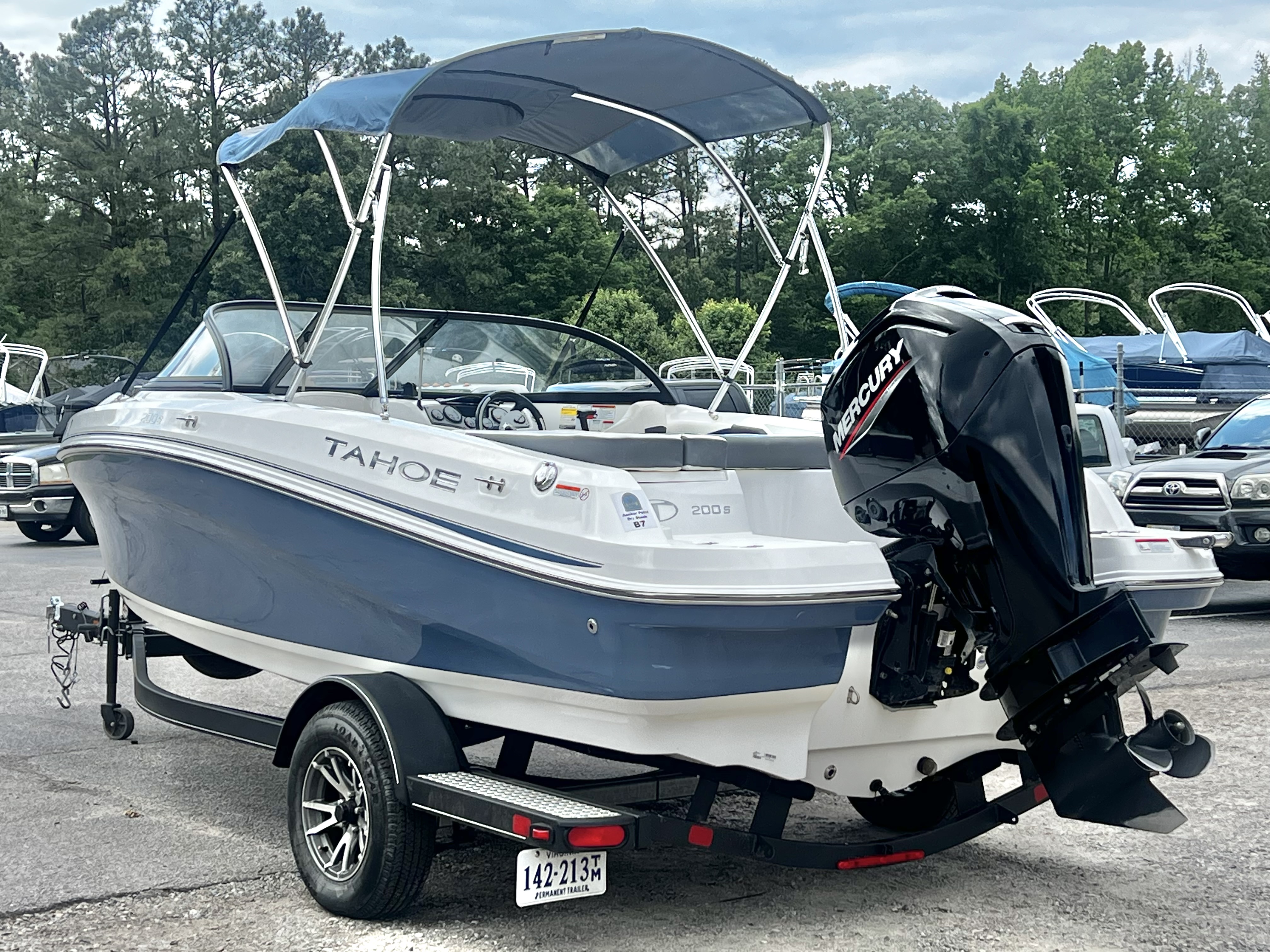 Used 2022 Tahoe 200 S Bowrider