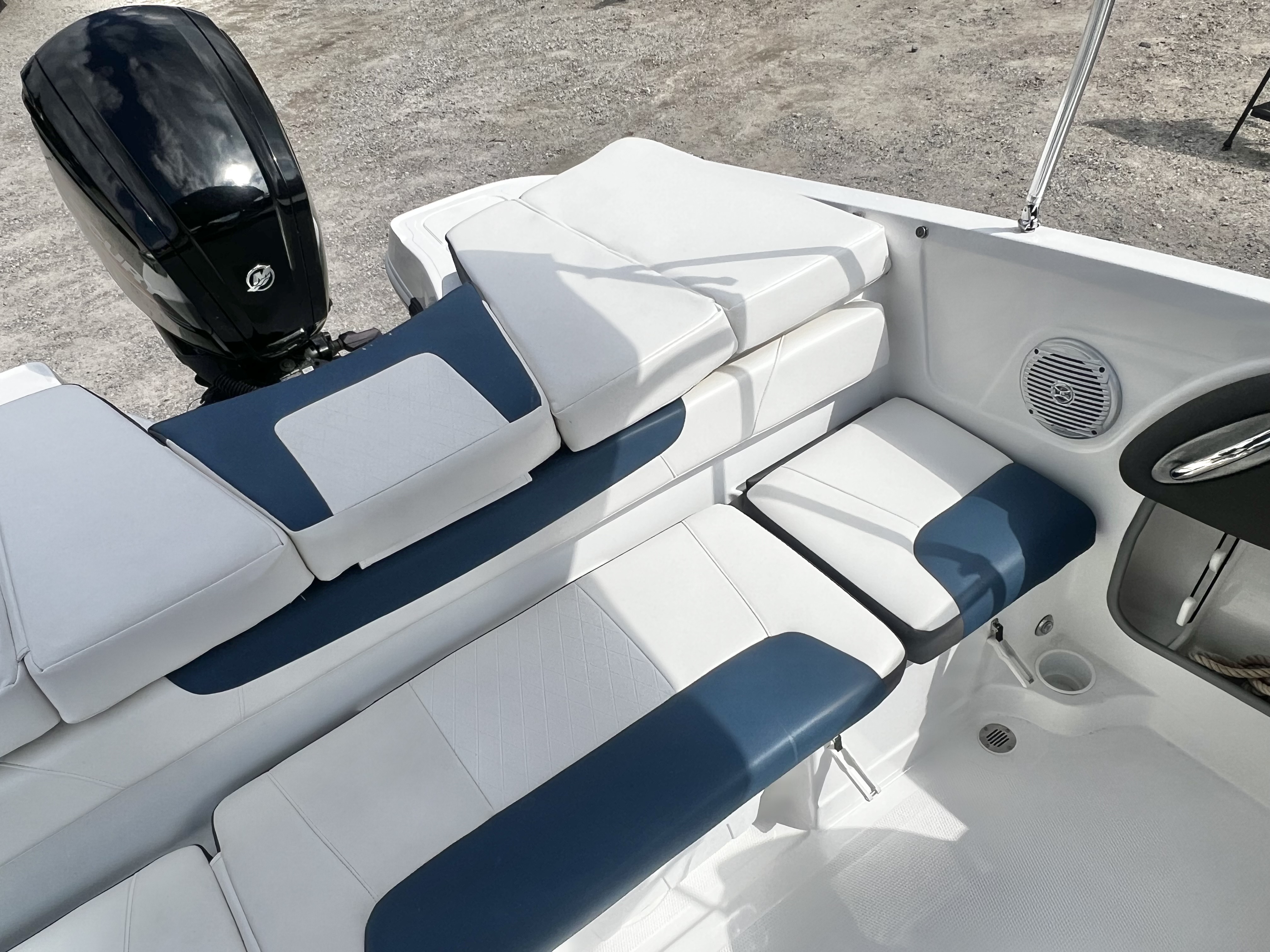 Used 2022 Tahoe 200 S Bowrider