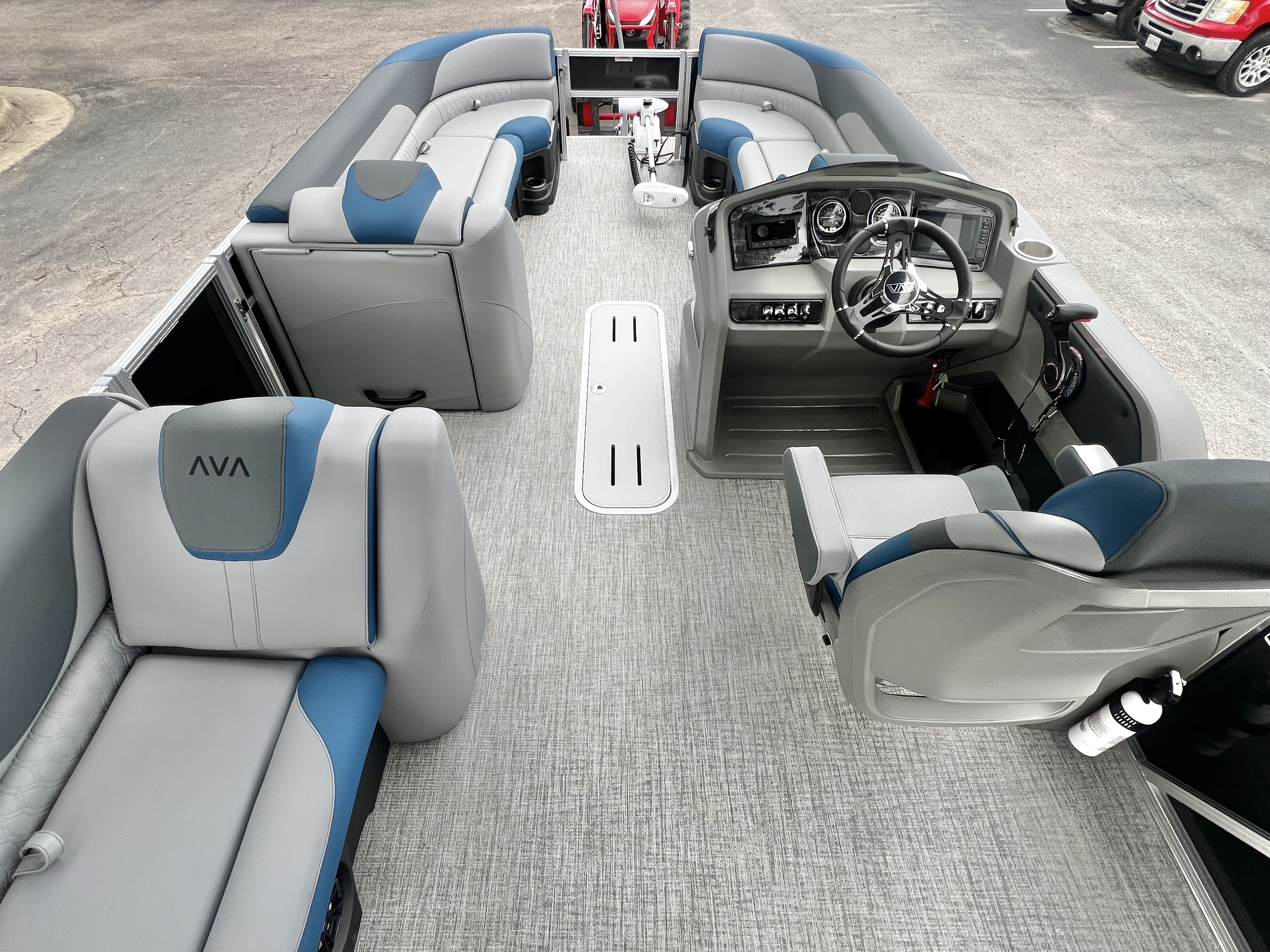 2026 Avalon LSZ 23' Cruise Triple-Toon - IN STOCK - $67,924