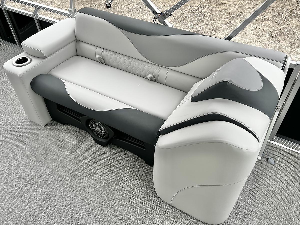 New 2026 Avalon LSZ 23' Elite Triple-Toon for Sale at Chesdin B