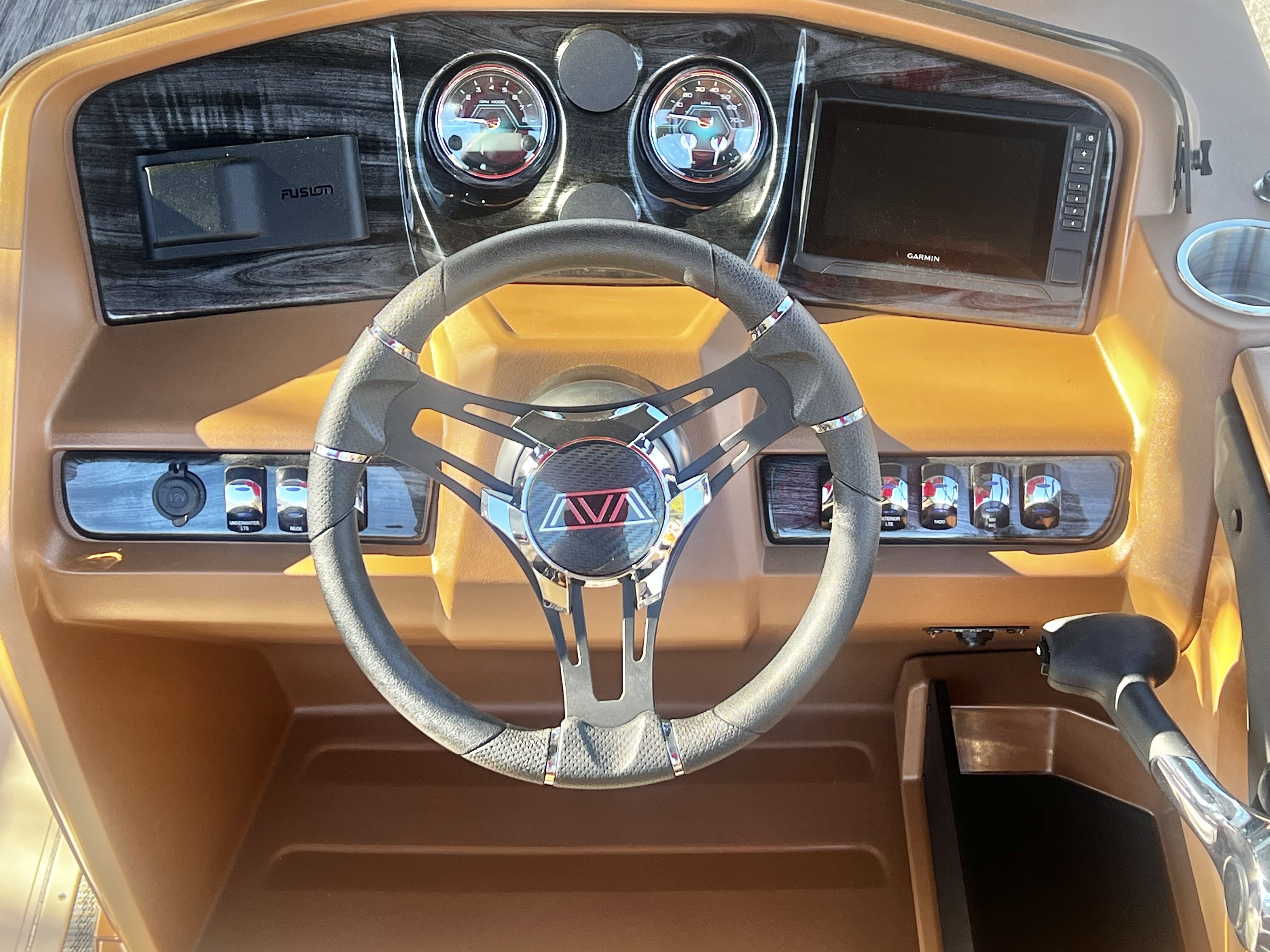 2026 Avalon LSZ 23' Entertainer Triple-Toon - IN STOCK - $70,458