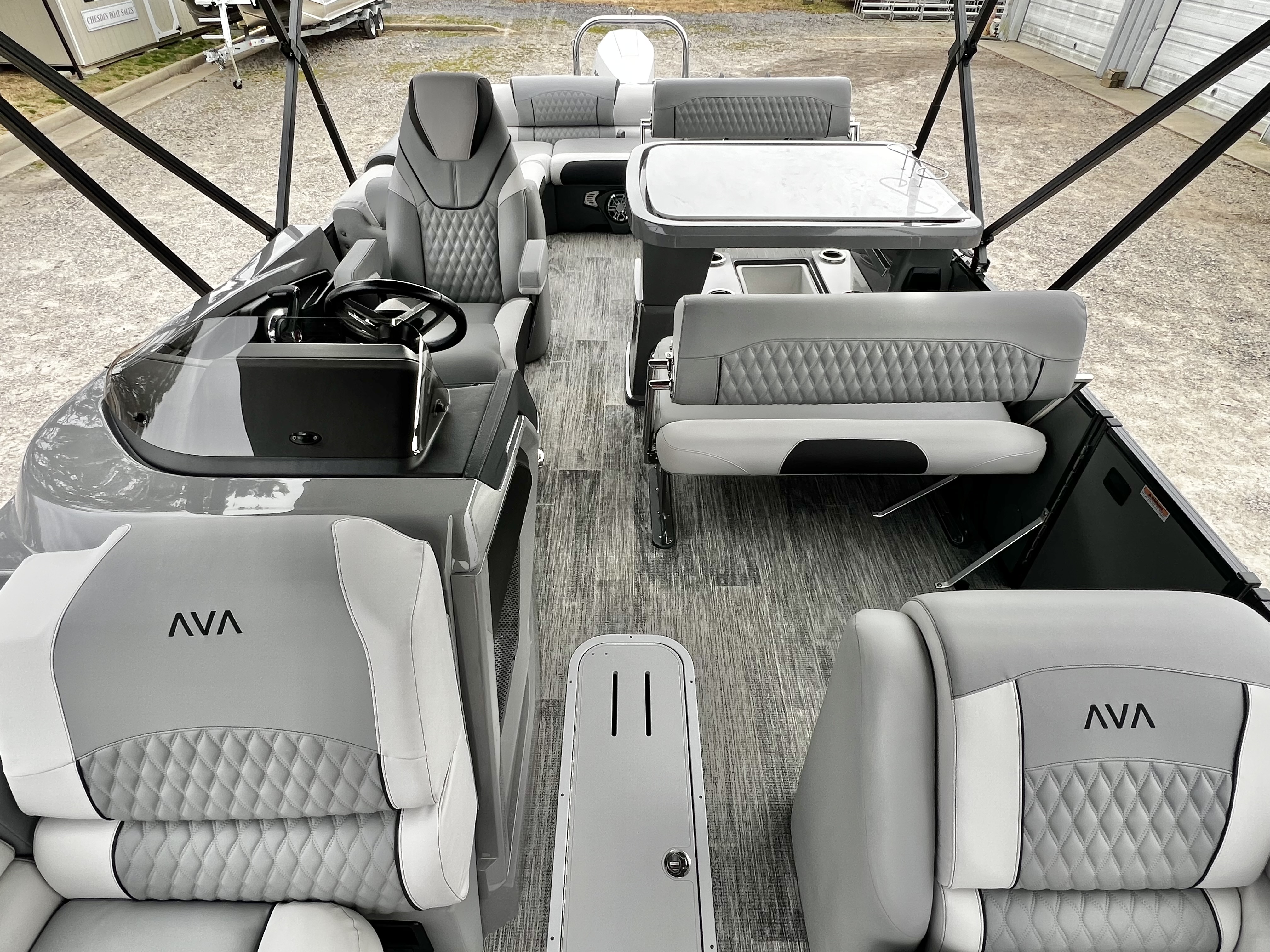 2026 Avalon Catalina 25' Entertainer Triple-Toon - IN STOCK - $109,467