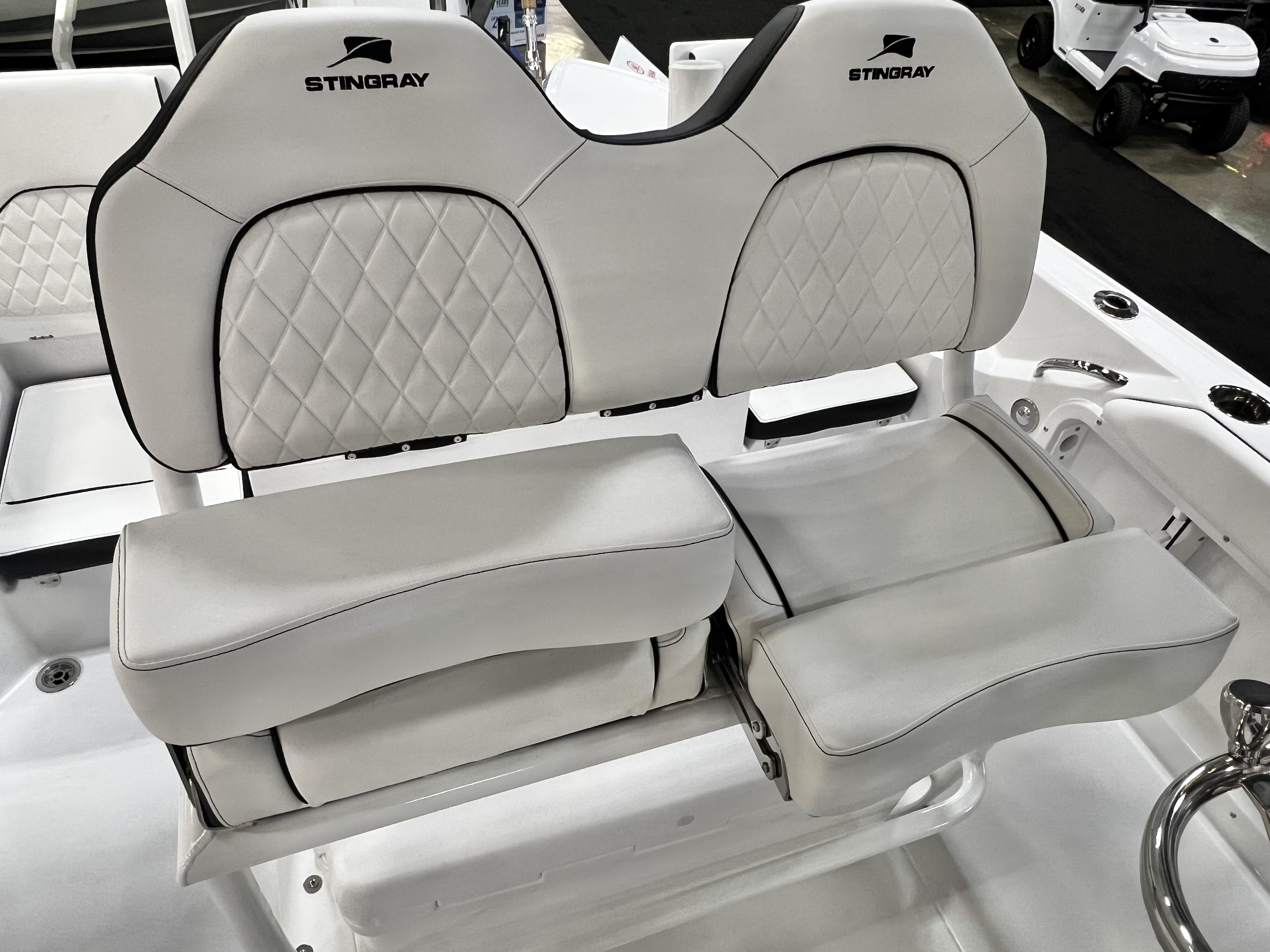 2026 Stingray 216CC (Center Console) - IN STOCK - $78,443