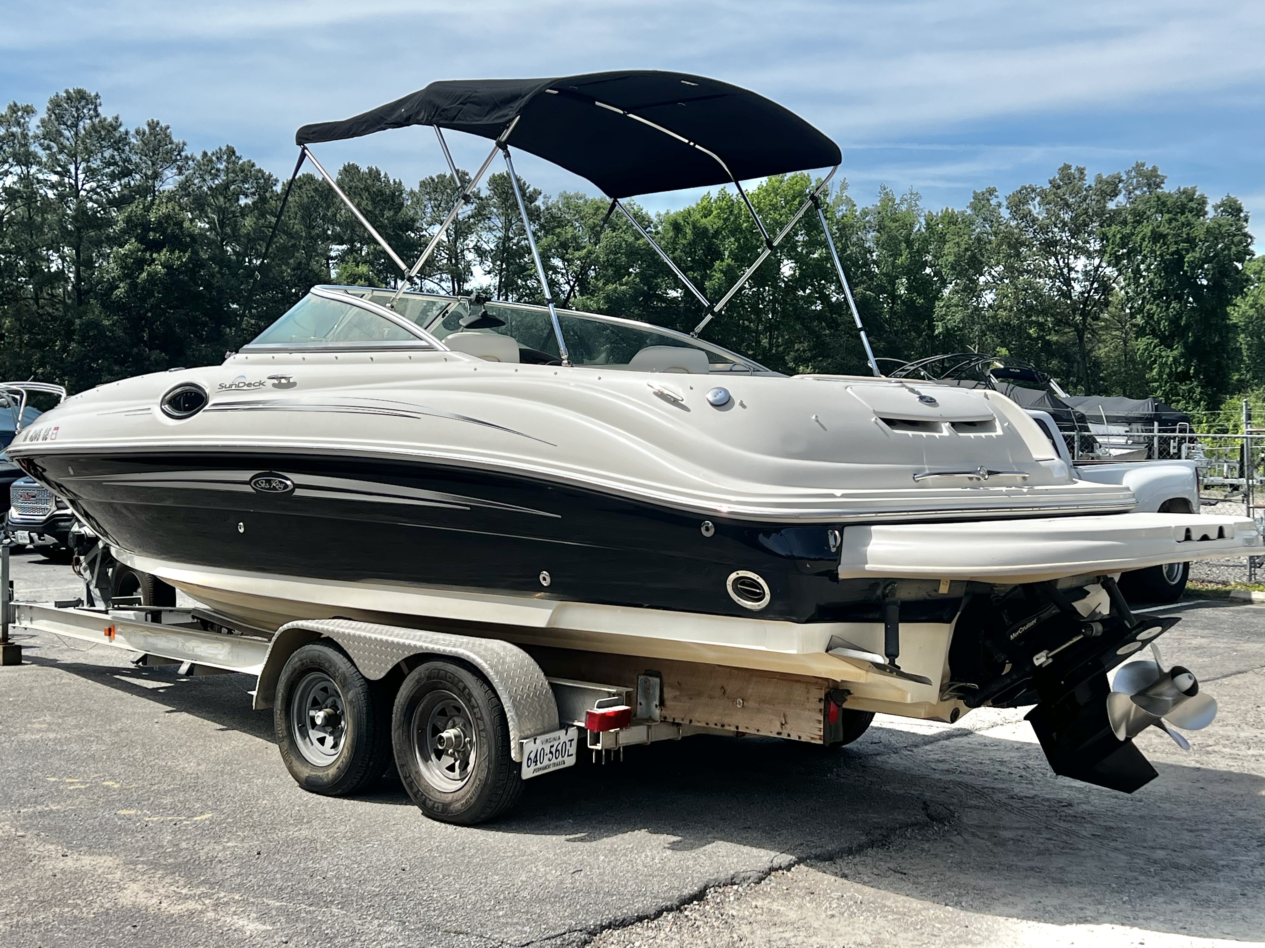 Used 2008 Sea Ray 240 Sundancer