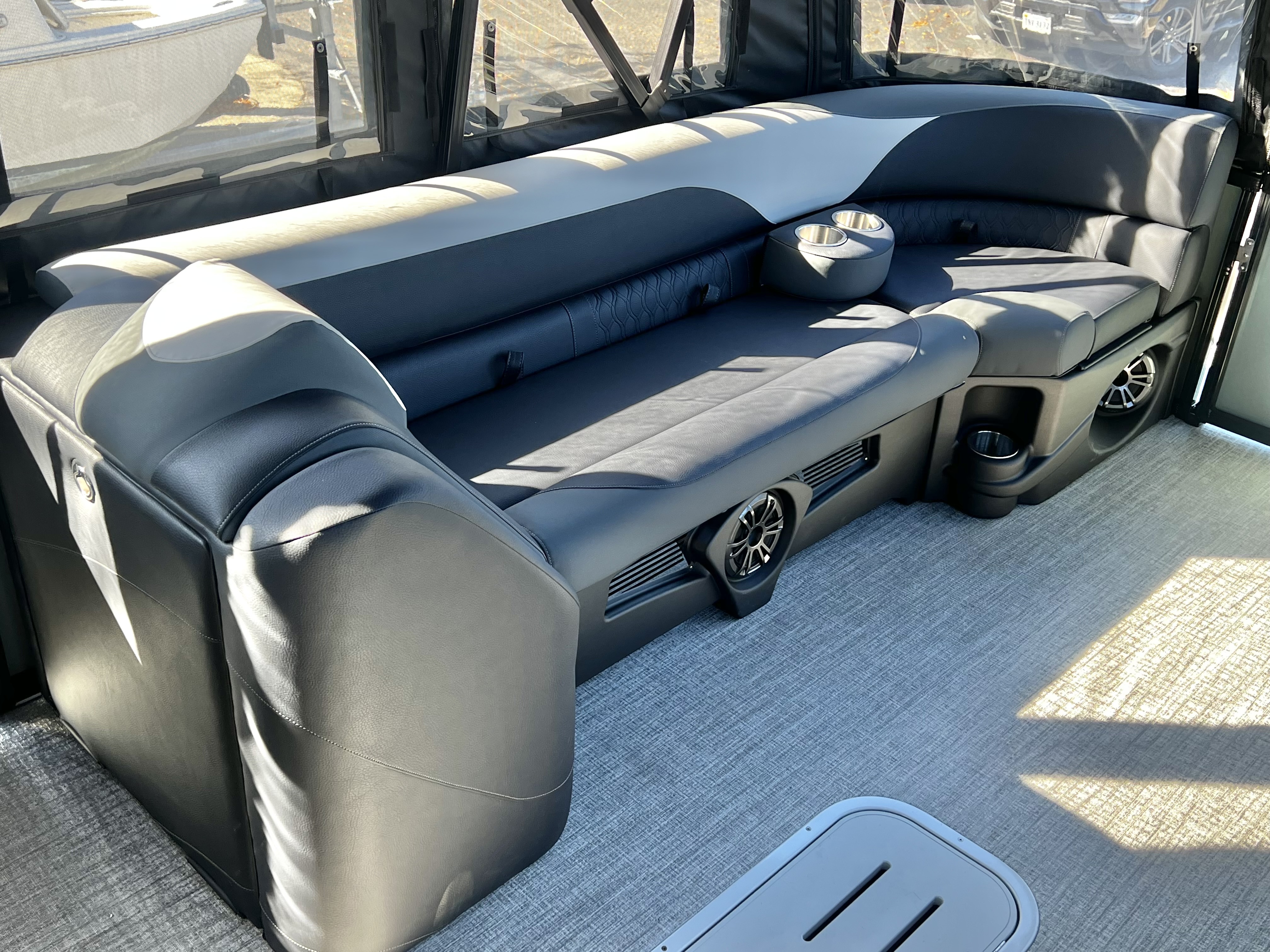 2026 Avalon LSZ 25' Entertainer Triple-Toon - IN STOCK