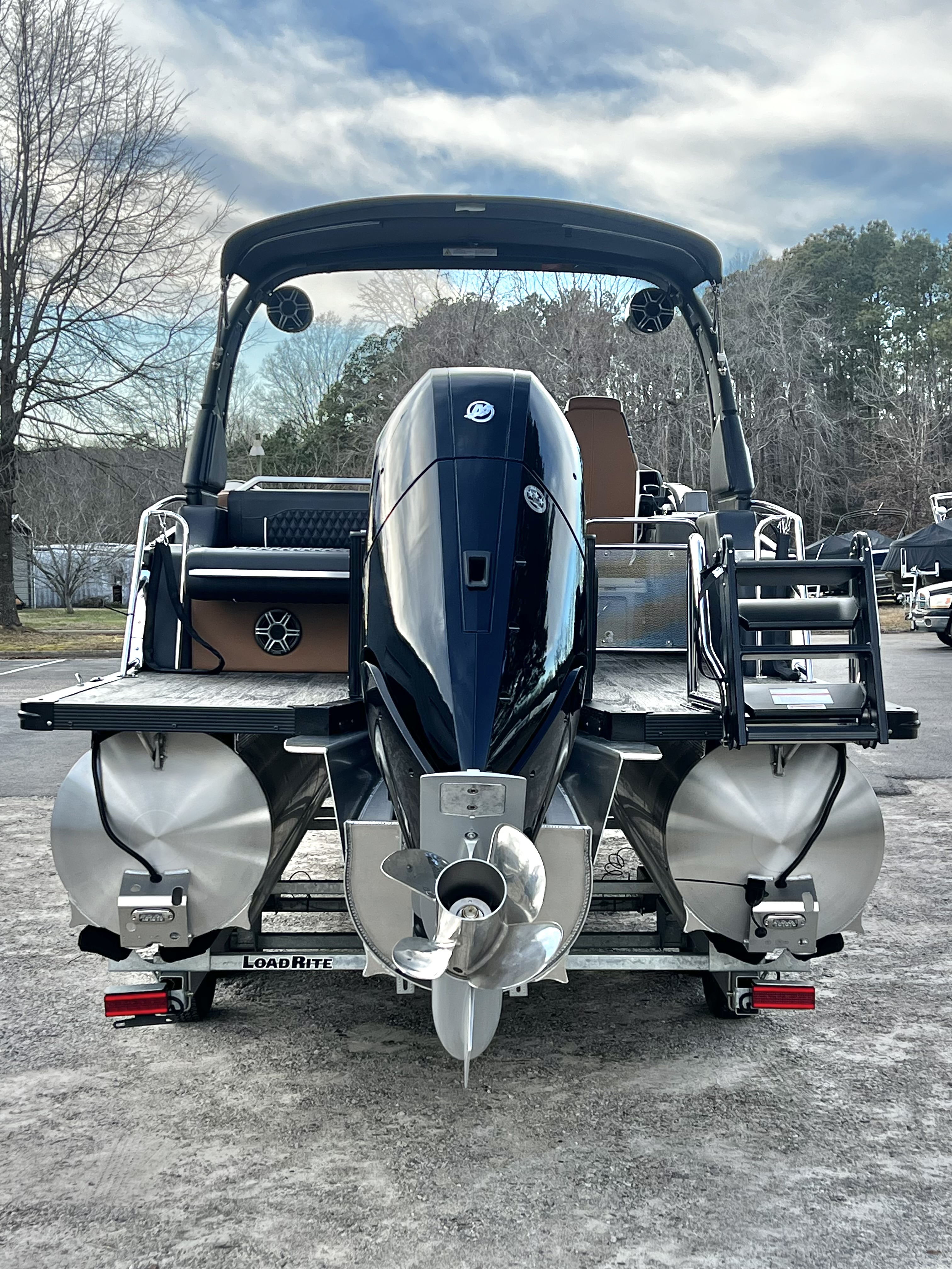 2026 Avalon Excalibur LTD 25' Flex Lounge Triple-Toon - IN STOCK - $154,718