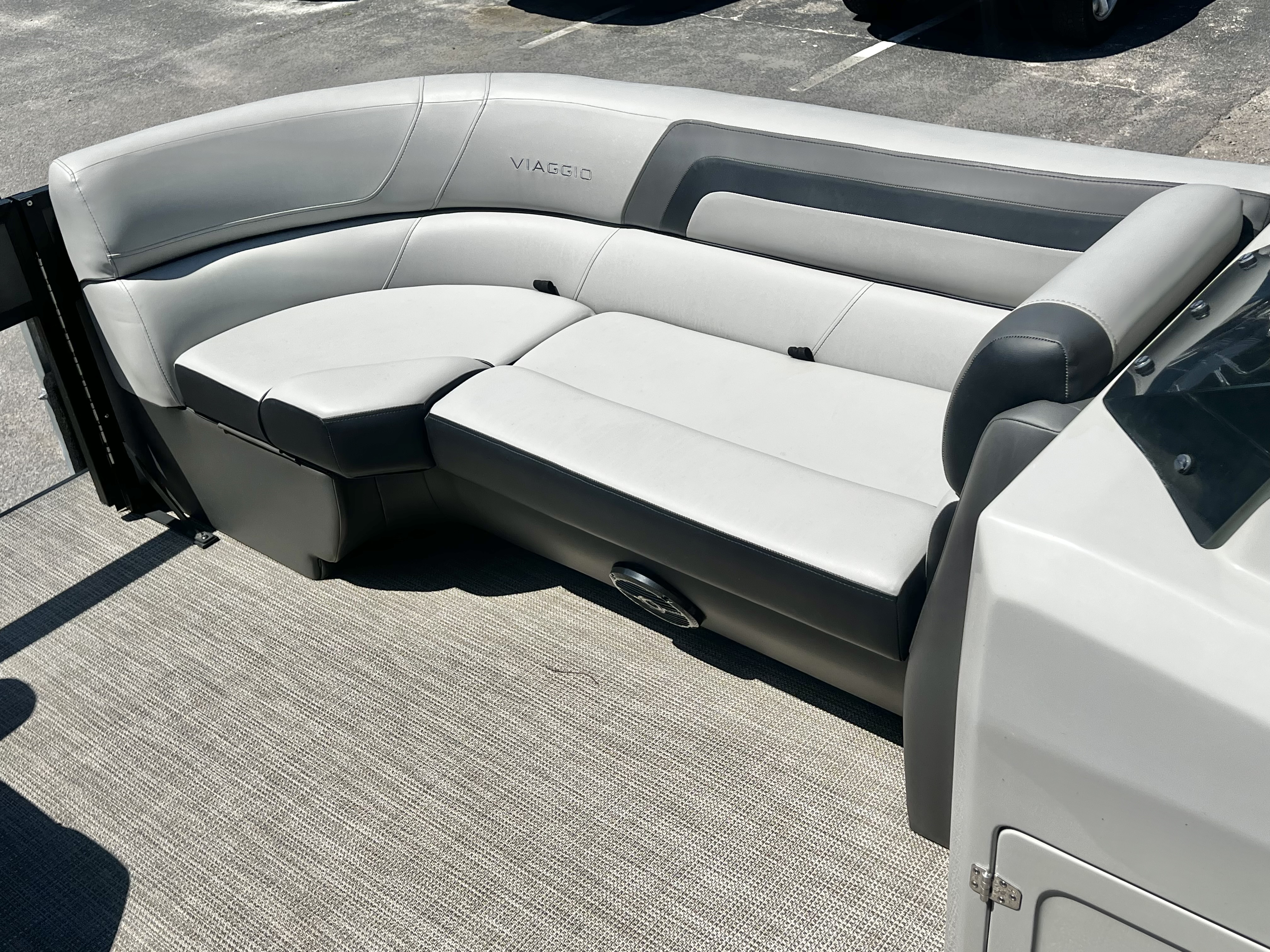 Used 2022 Viaggio Lago 22' R (Rear Fish) - IN STOCK - $33,995!