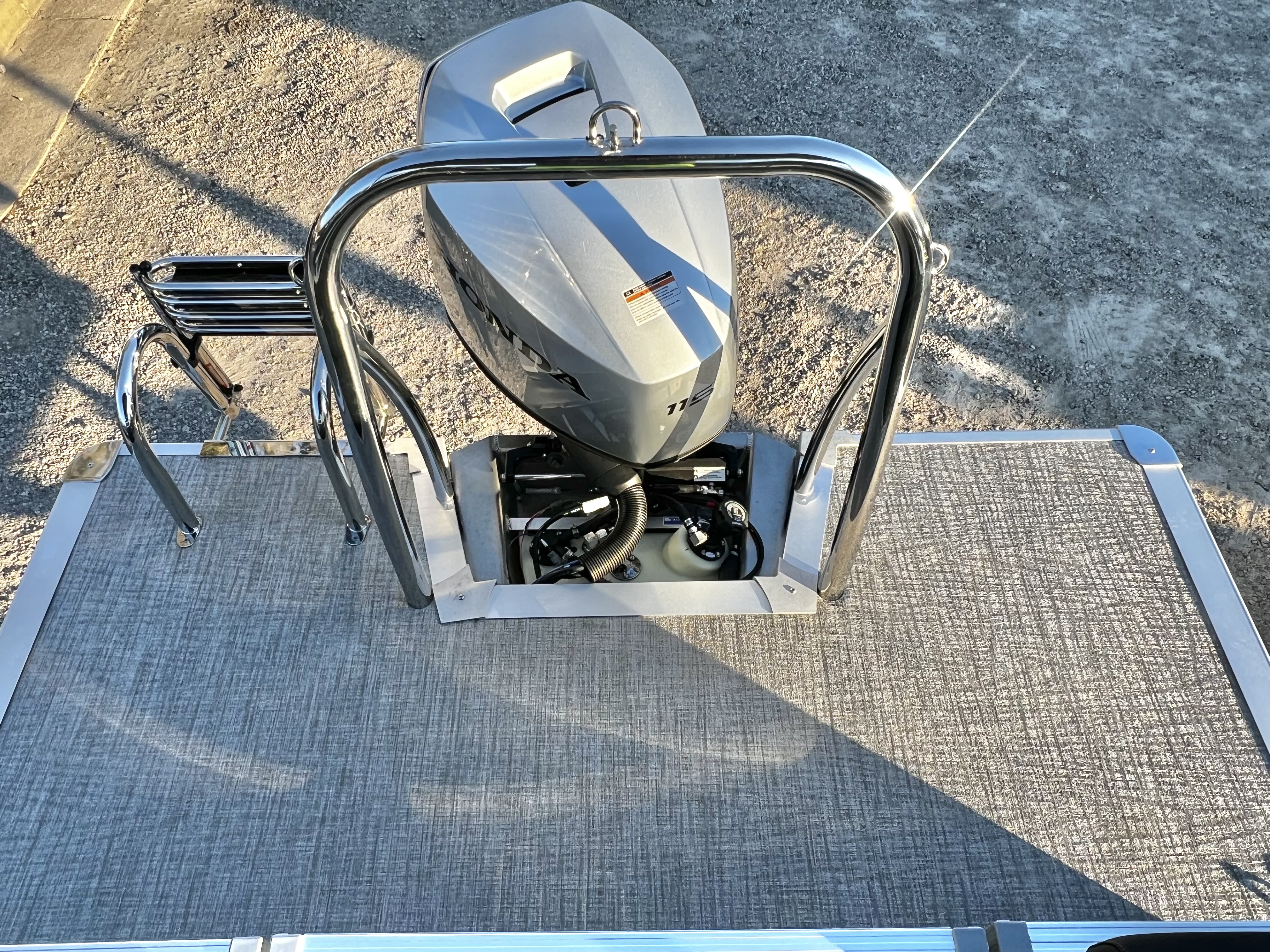 2026 Avalon Venture 21' Quad Lounge - IN STOCK - $44,405