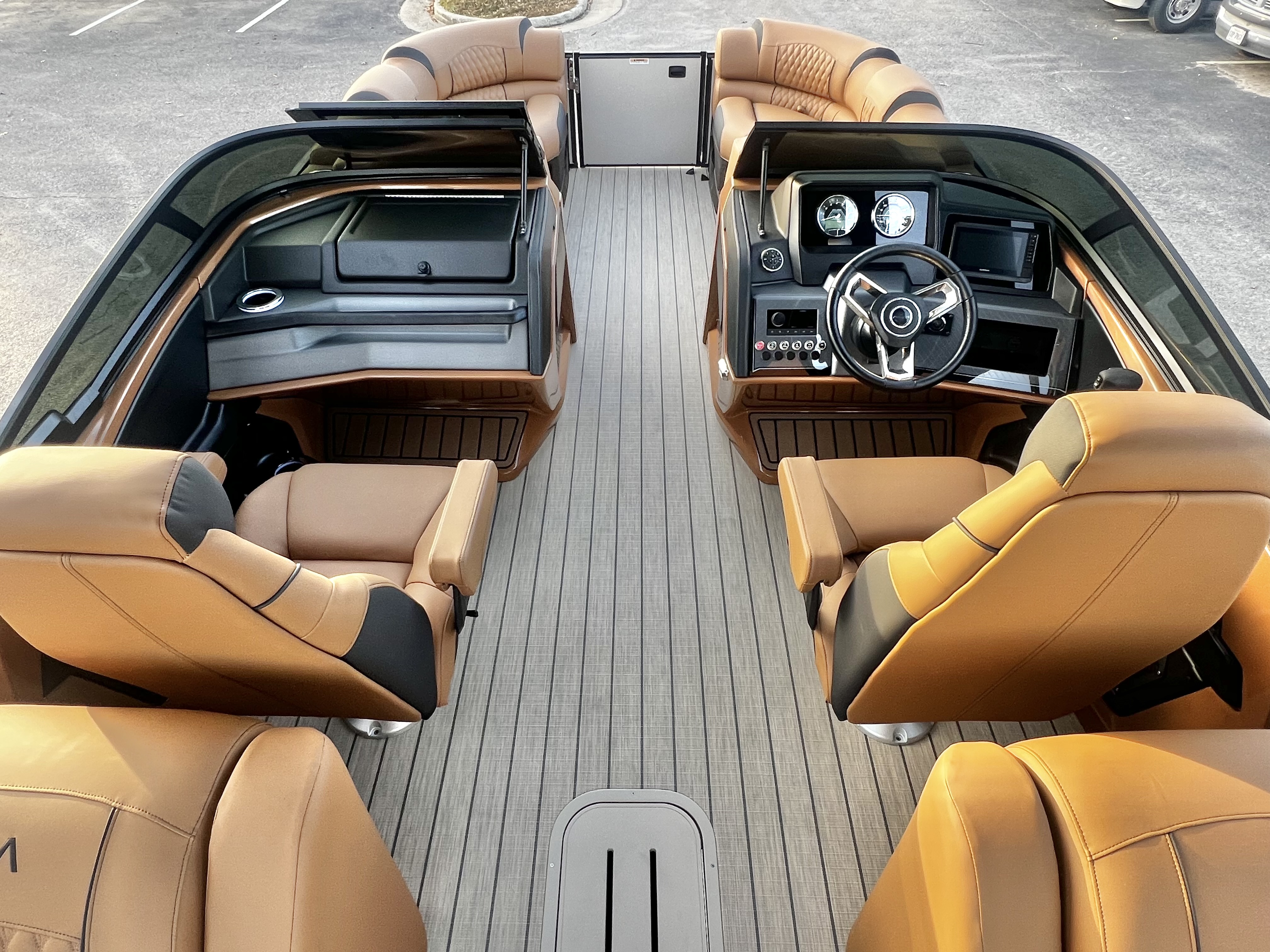 2026 Avalon Catalina 25' Quad Lounge Windshield Triple-Toon - IN STOCK - $123,990