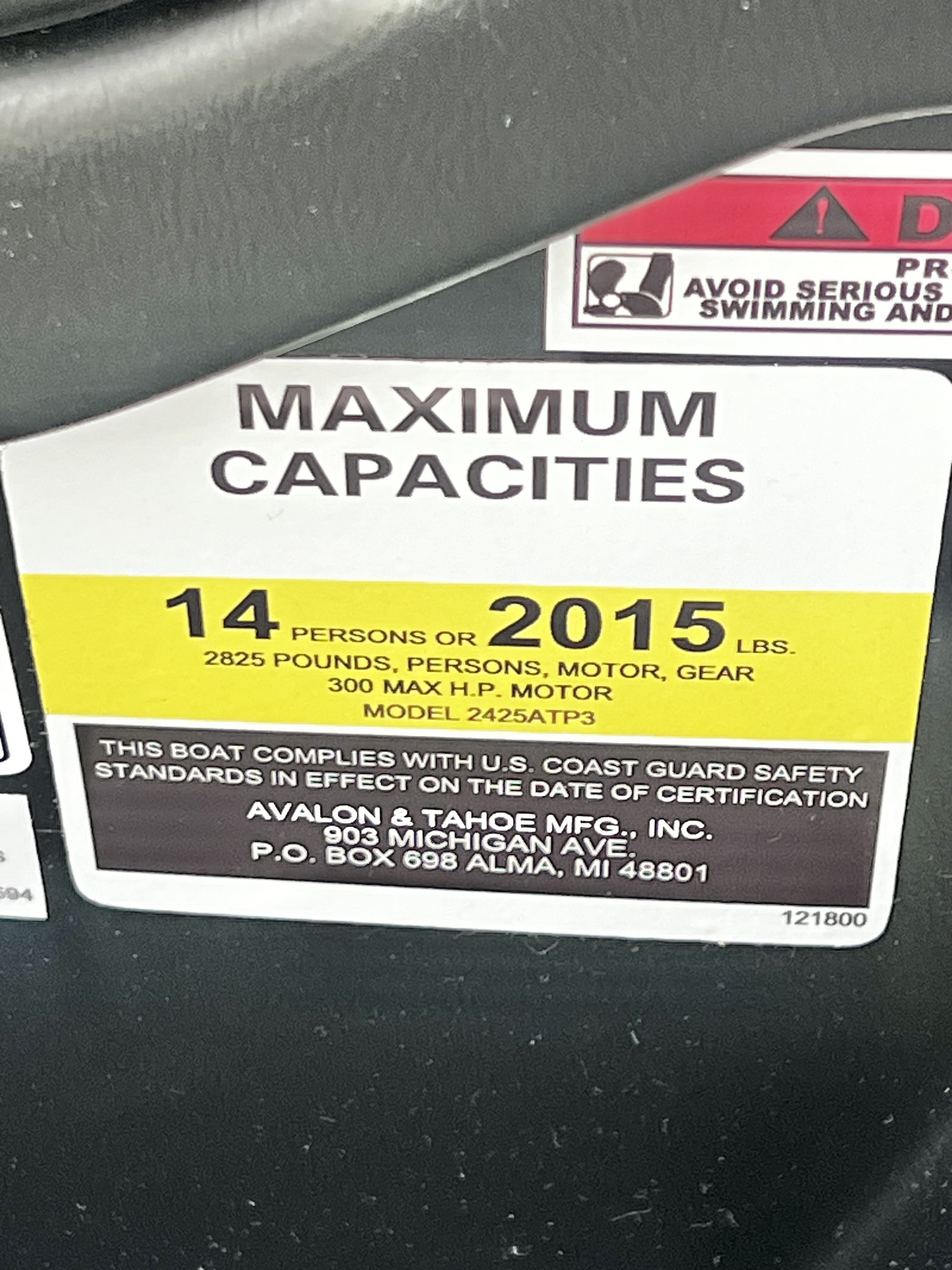 2026 Avalon Catalina 25' Quad Lounge Windshield Triple-Toon - IN STOCK - $123,990