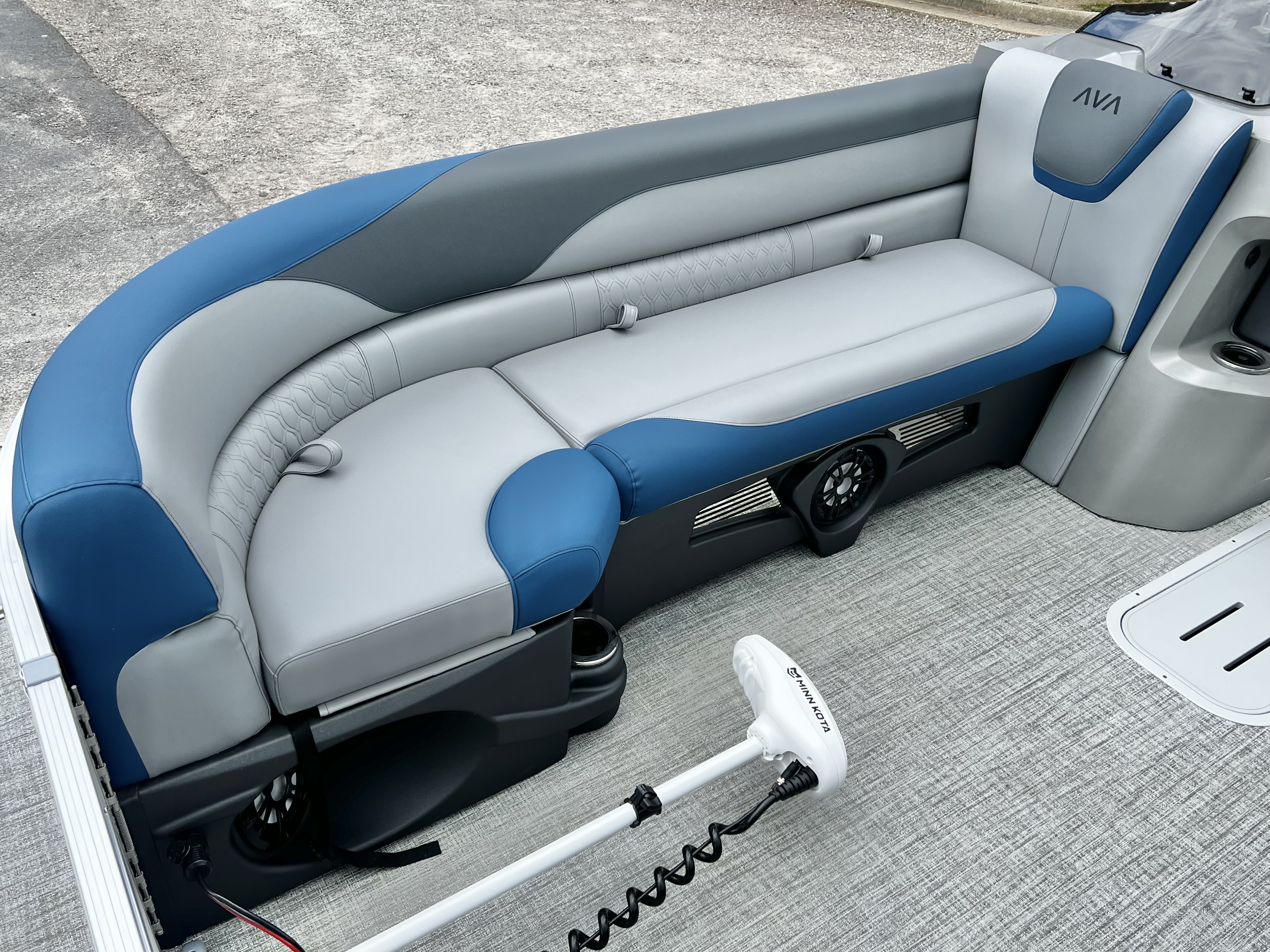 2026 Avalon LSZ 23' Cruise Triple-Toon - IN STOCK - $67,924