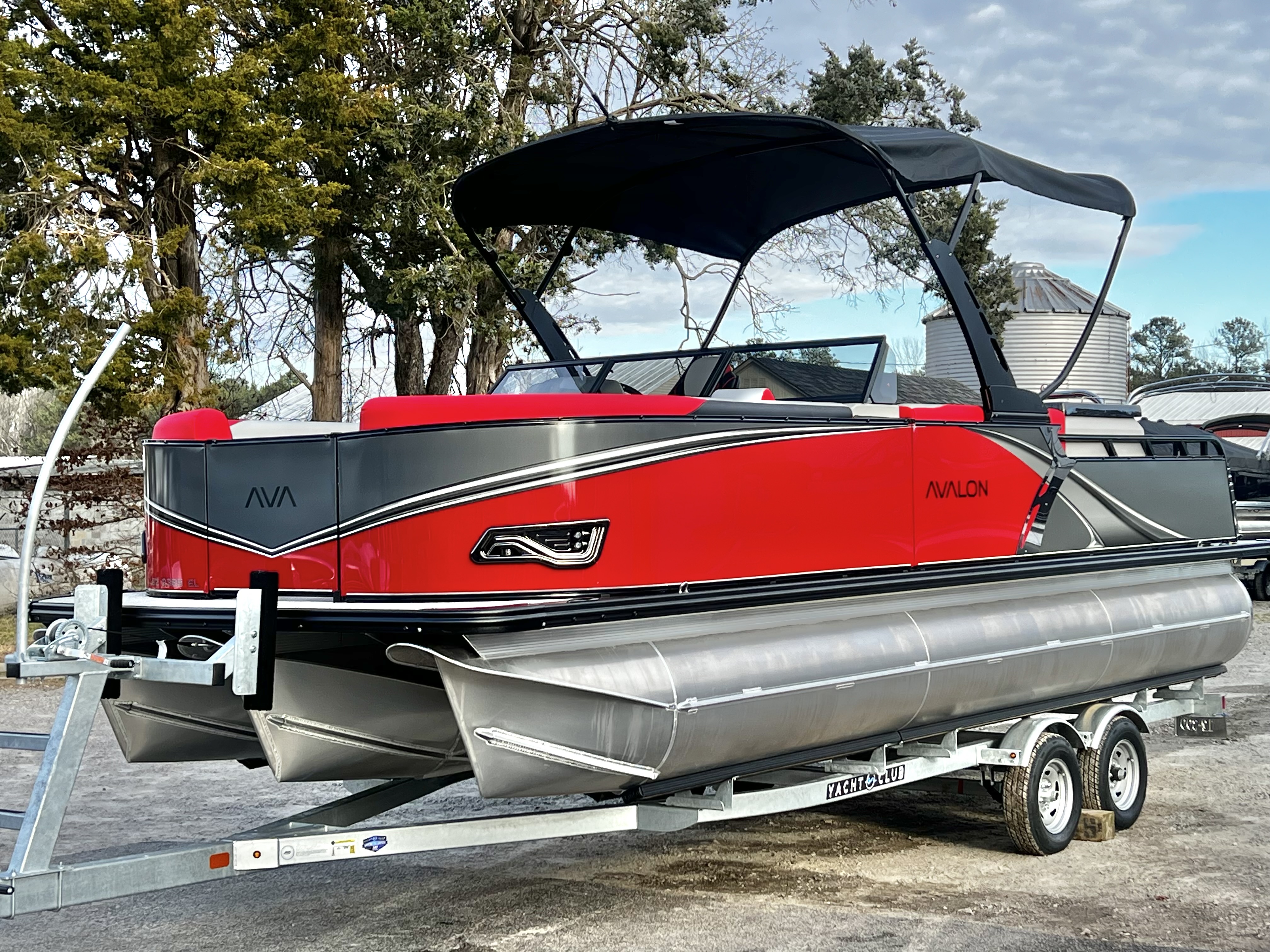 2026 Avalon LSZ 23' Elite Windshield Triple-Toon - IN STOCK - $81,190