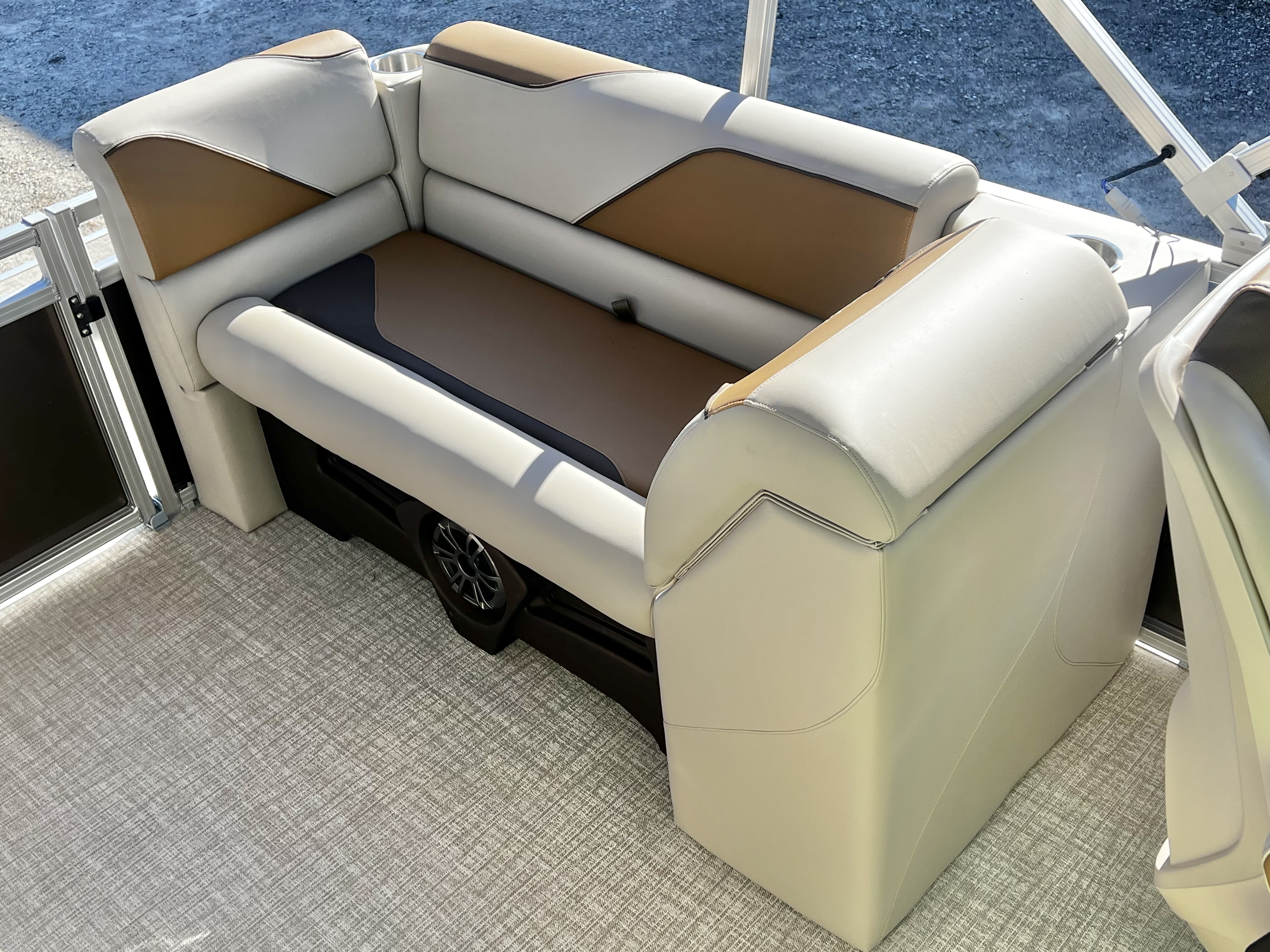 2026 Avalon Venture 21' Quad Lounge - IN STOCK - $40,451