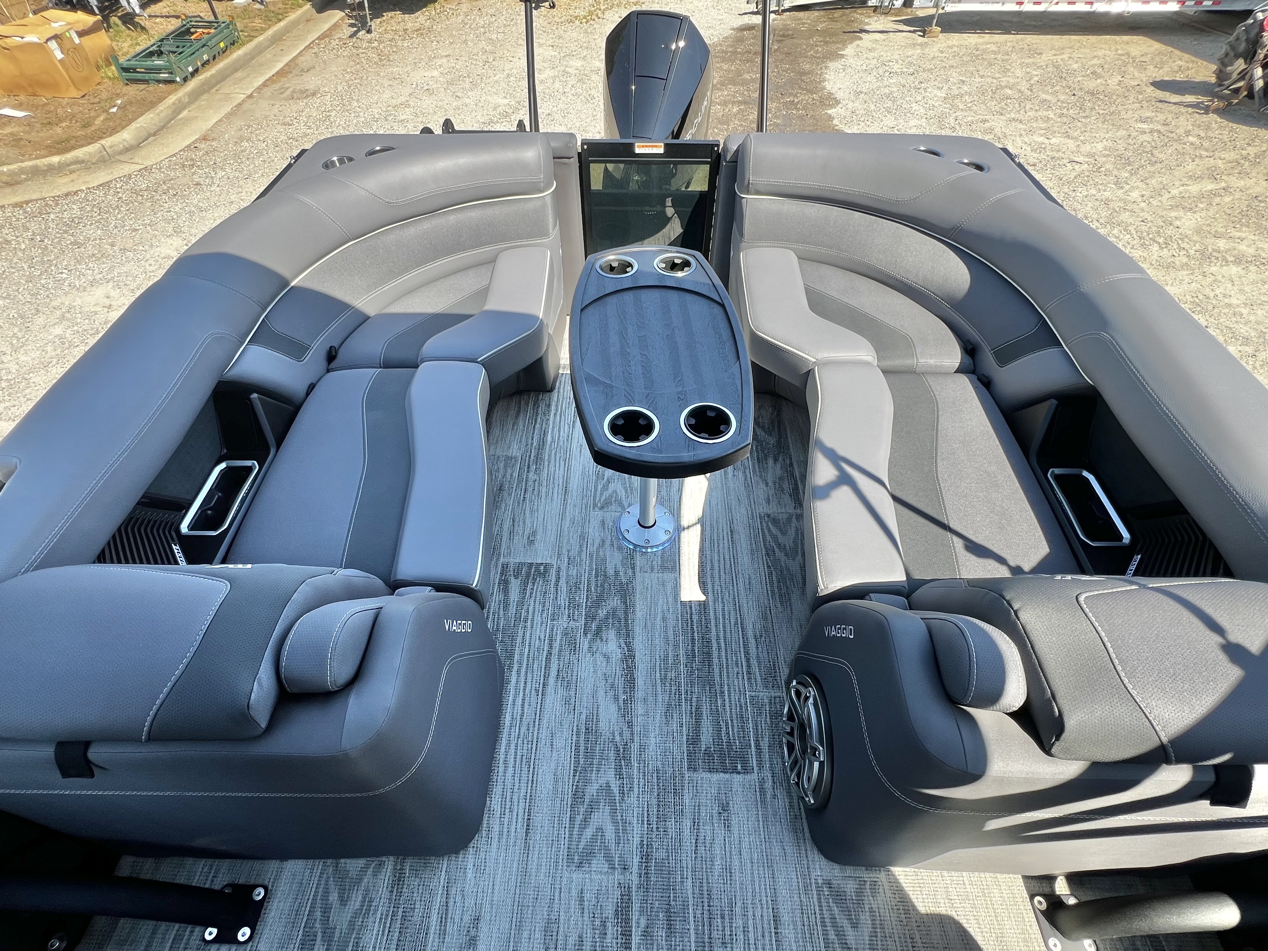 2025 Viaggio Diamante 24' UW A-T (Quad Lounge Windshield) - Triple Toon - IN STOCK - $138,995