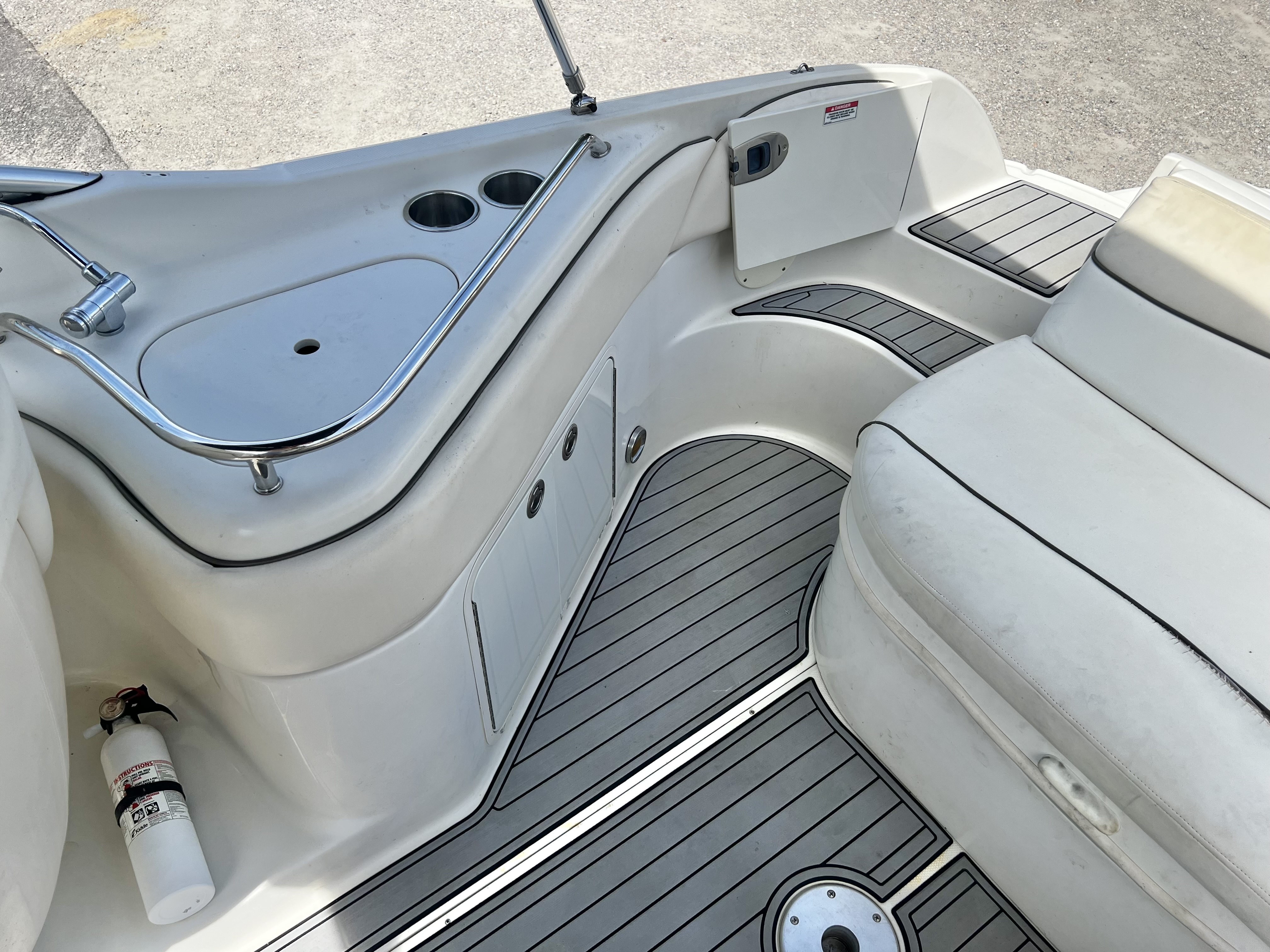 Used 2008 Sea Ray 240 Sundancer