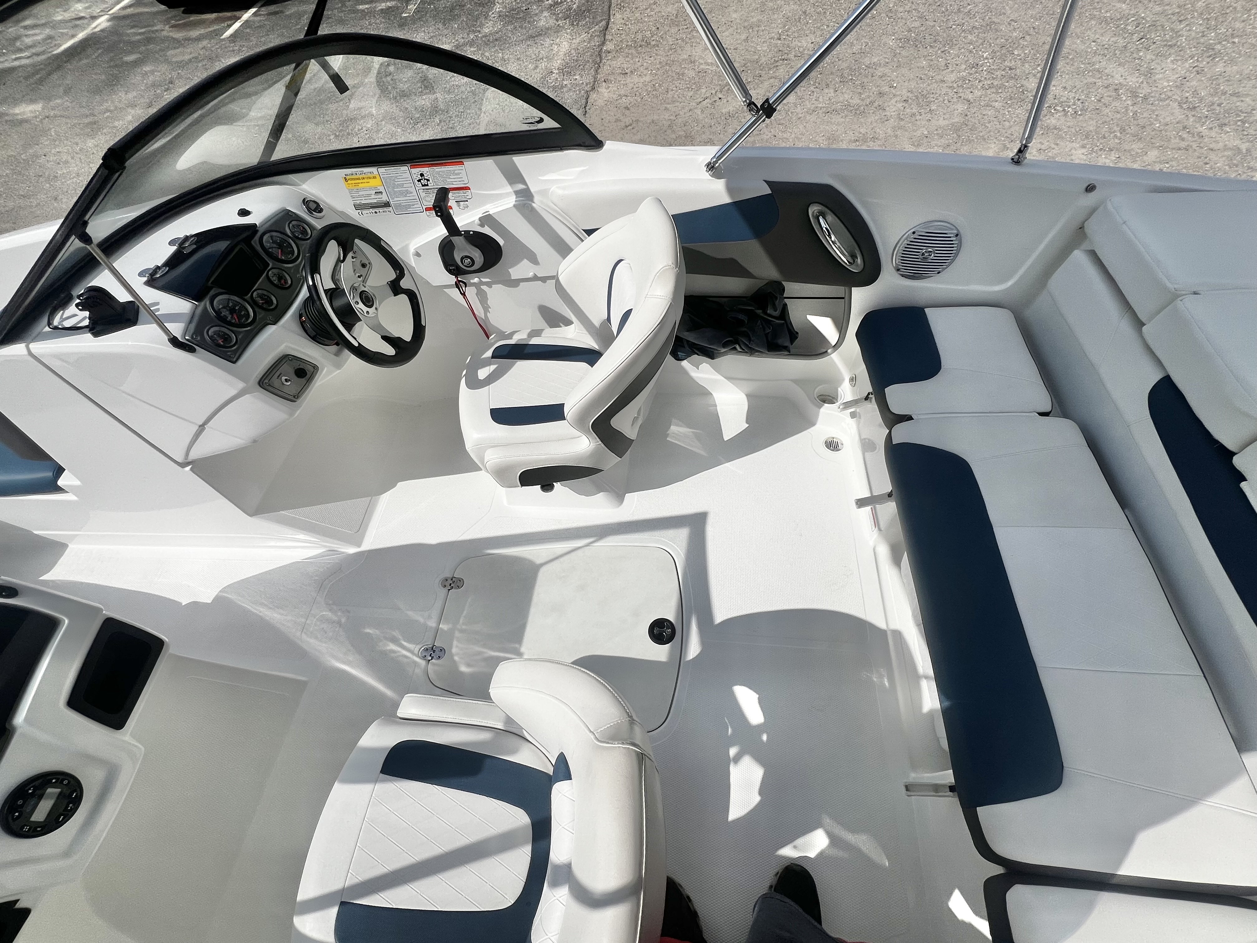 Used 2022 Tahoe 200 S Bowrider