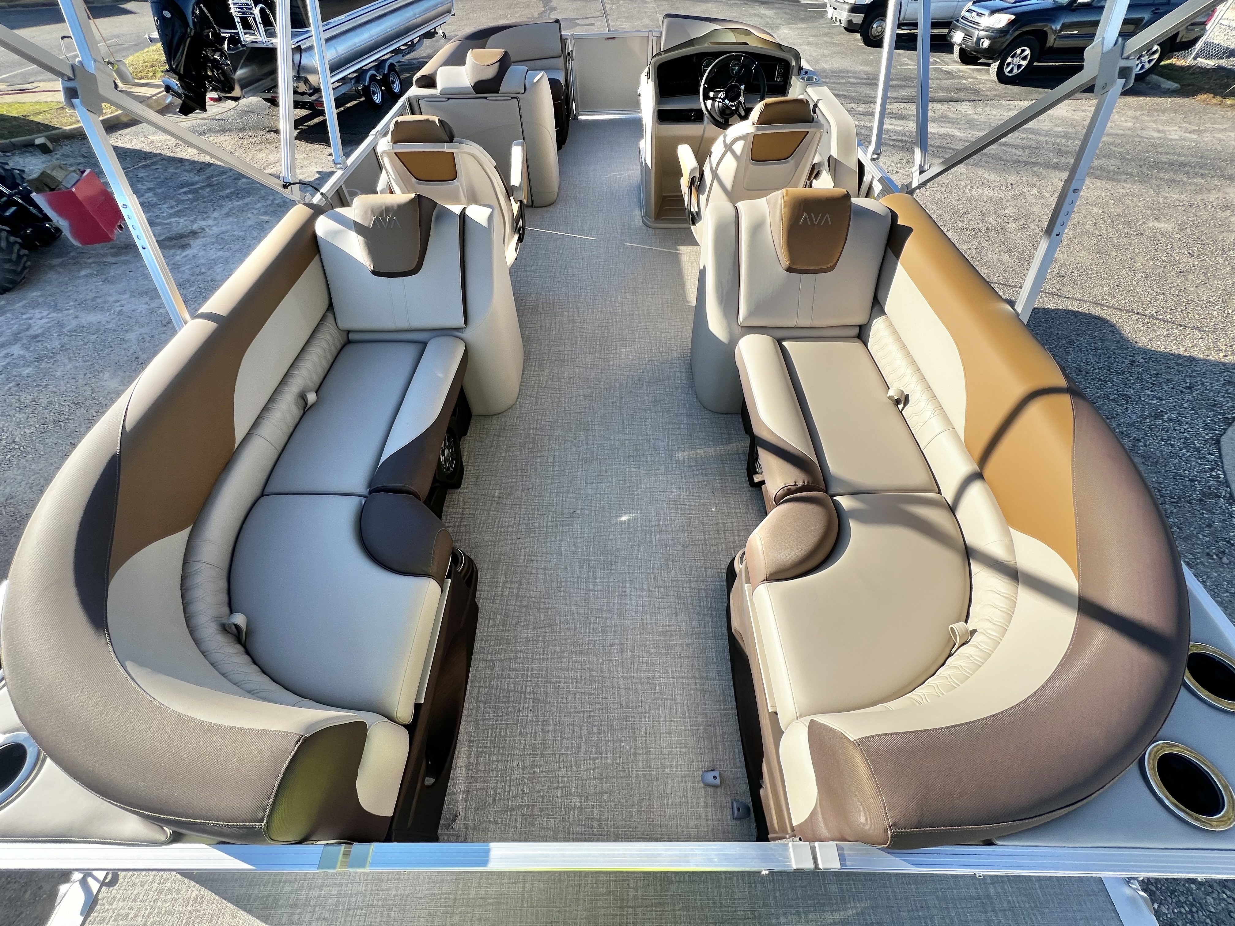 2026 Avalon LSZ 23' Quad Lounge Triple-Toon - IN STOCK - $65,209