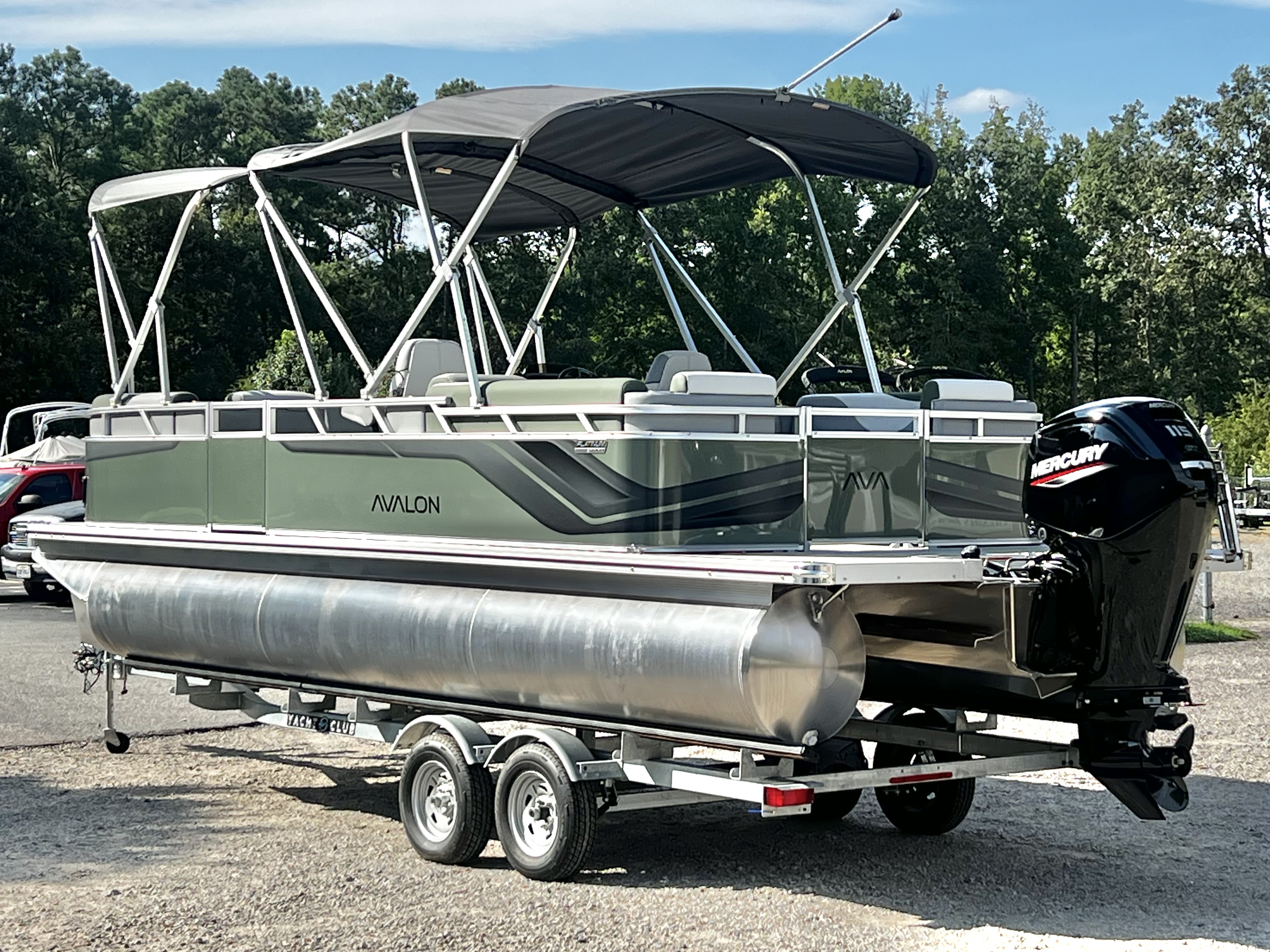 2027 Avalon Venture 85 23' Quad Lounge