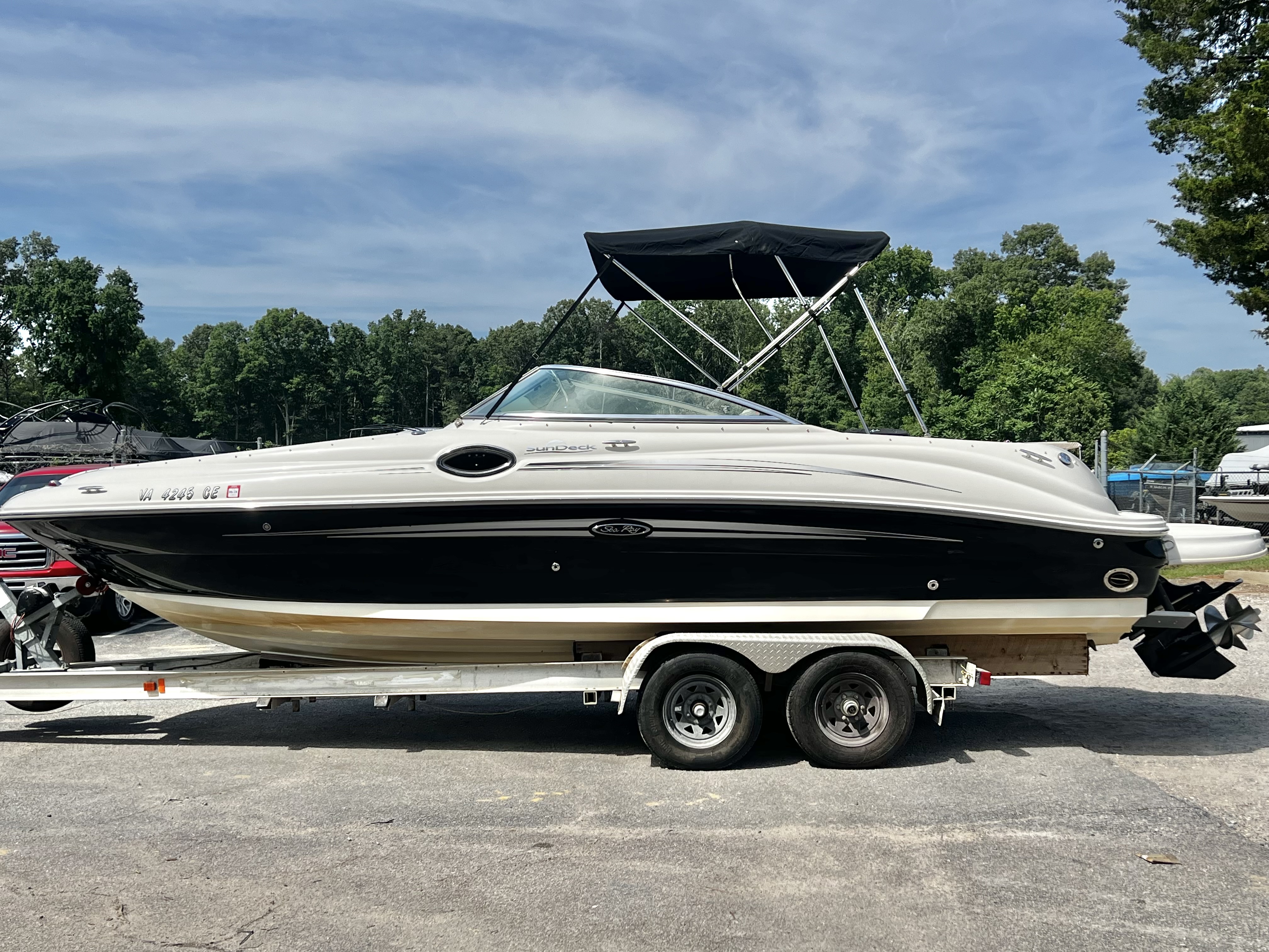 Used 2008 Sea Ray 240 Sundancer