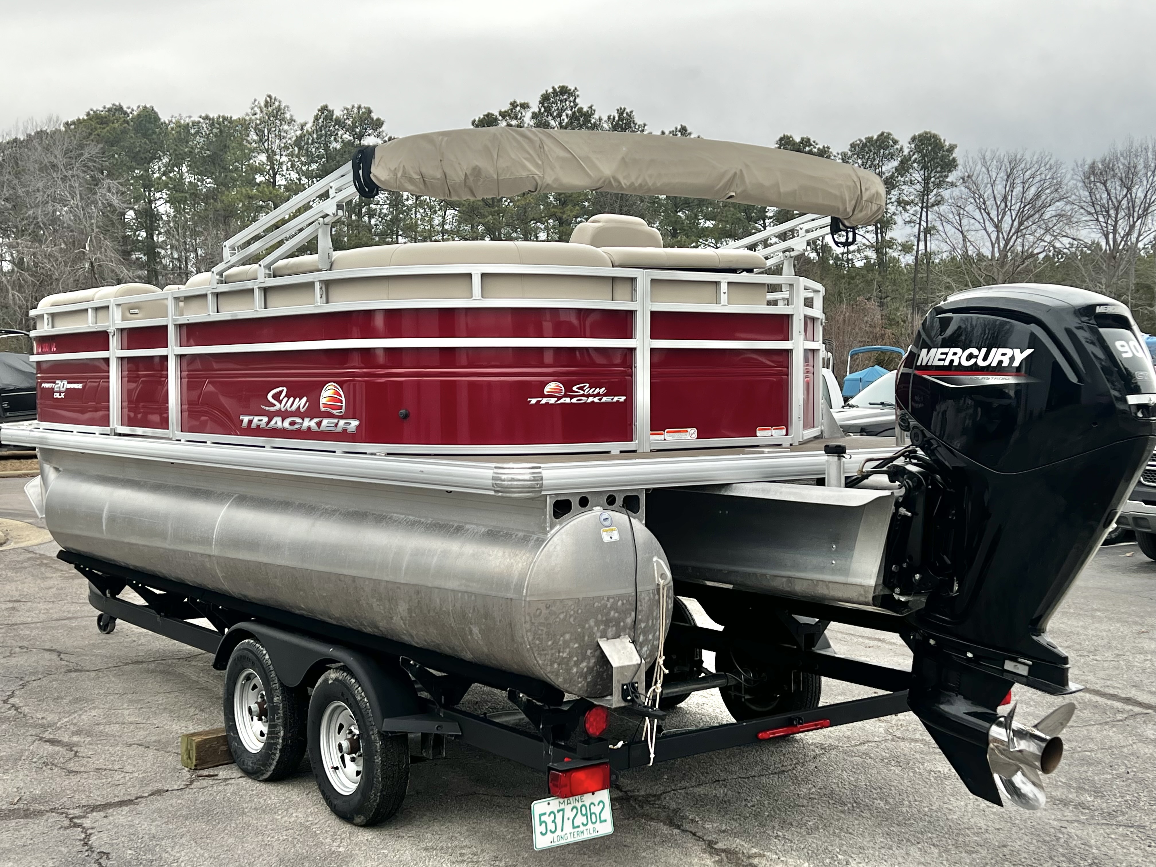 Used 2024 Sun Tracker 20' Party Barge DLX