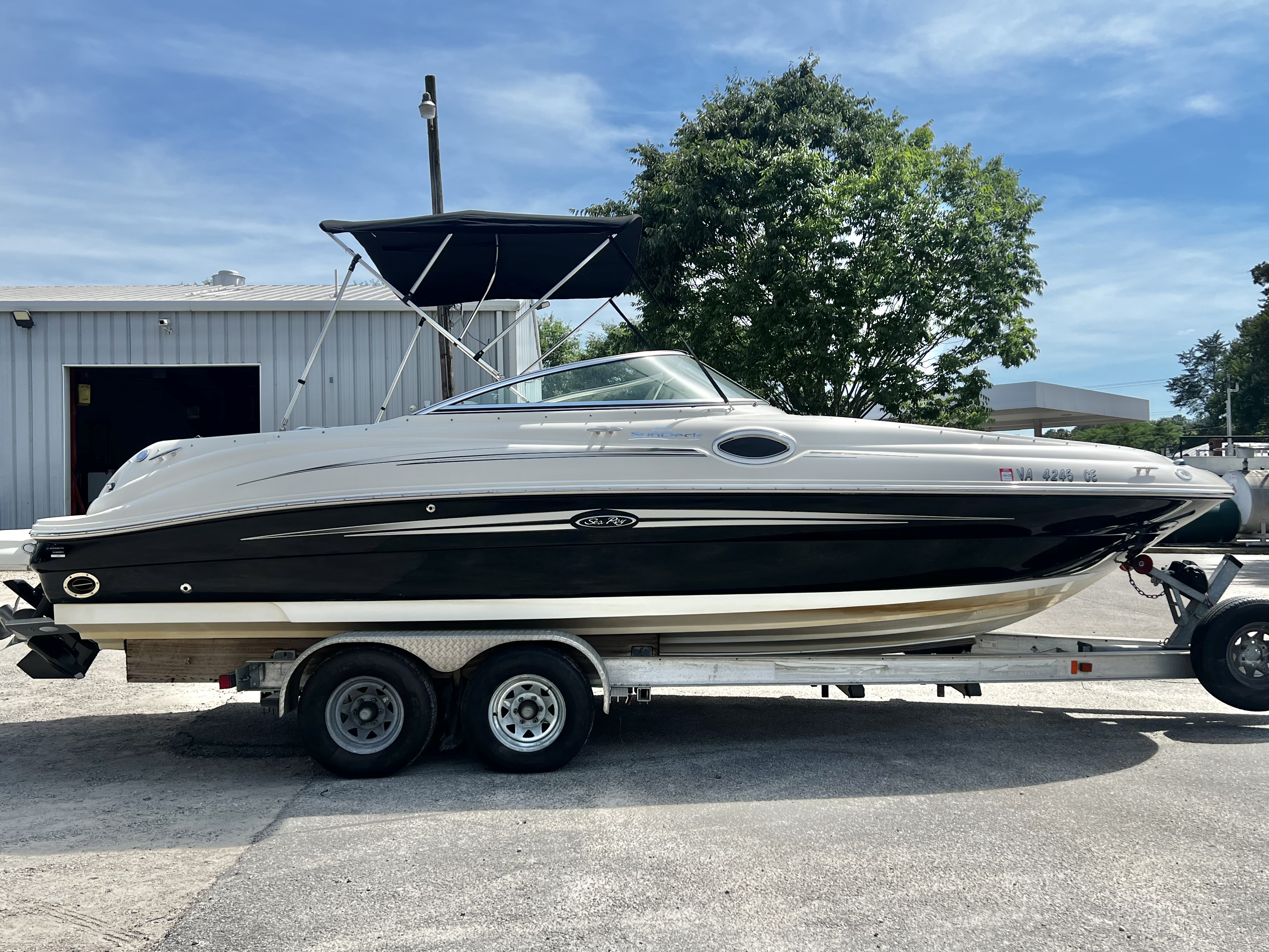 Used 2008 Sea Ray 240 Sundancer