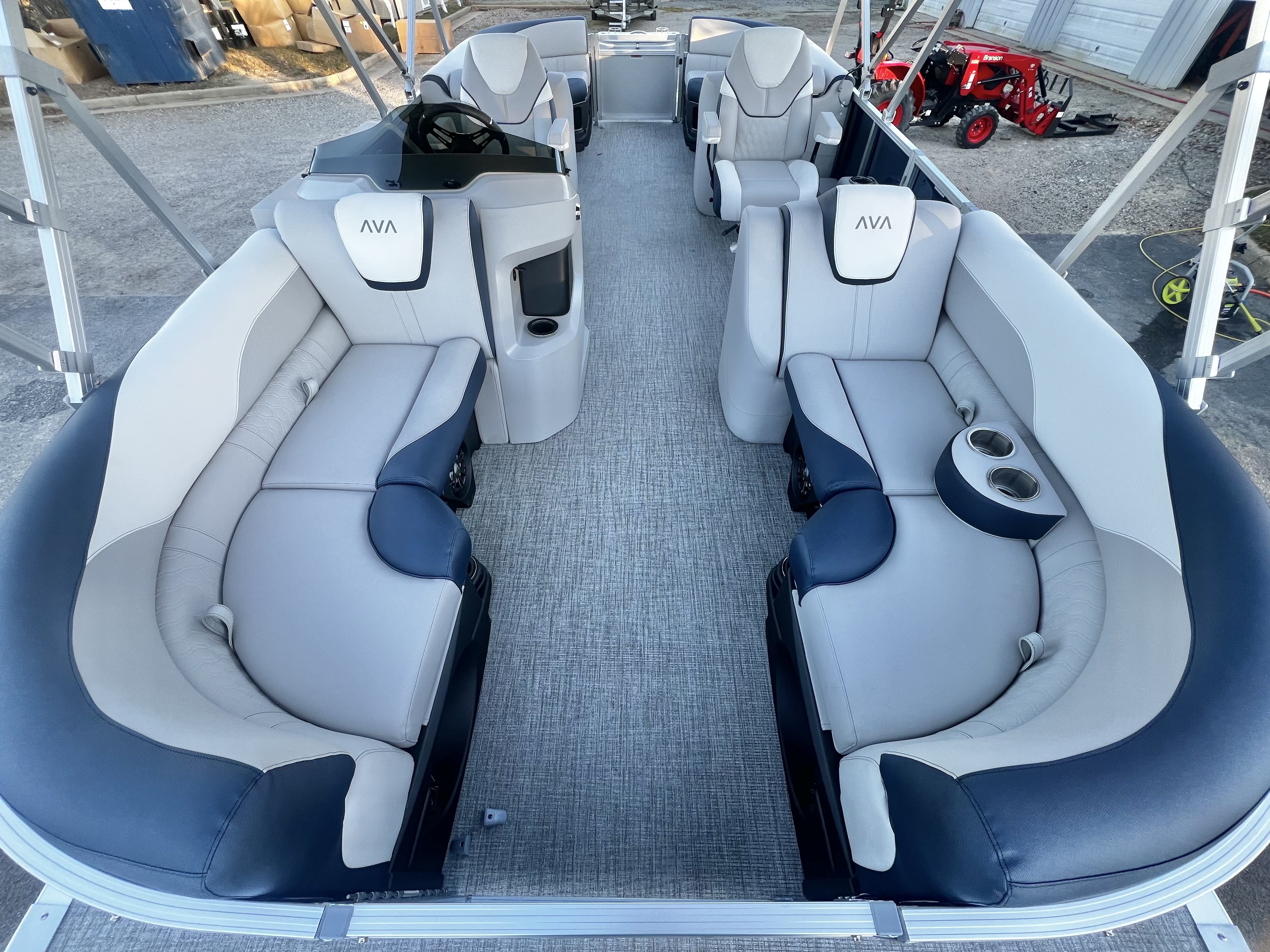 2026 Avalon LSZ 23' Quad Lounge Triple-Toon - IN STOCK - $61,416