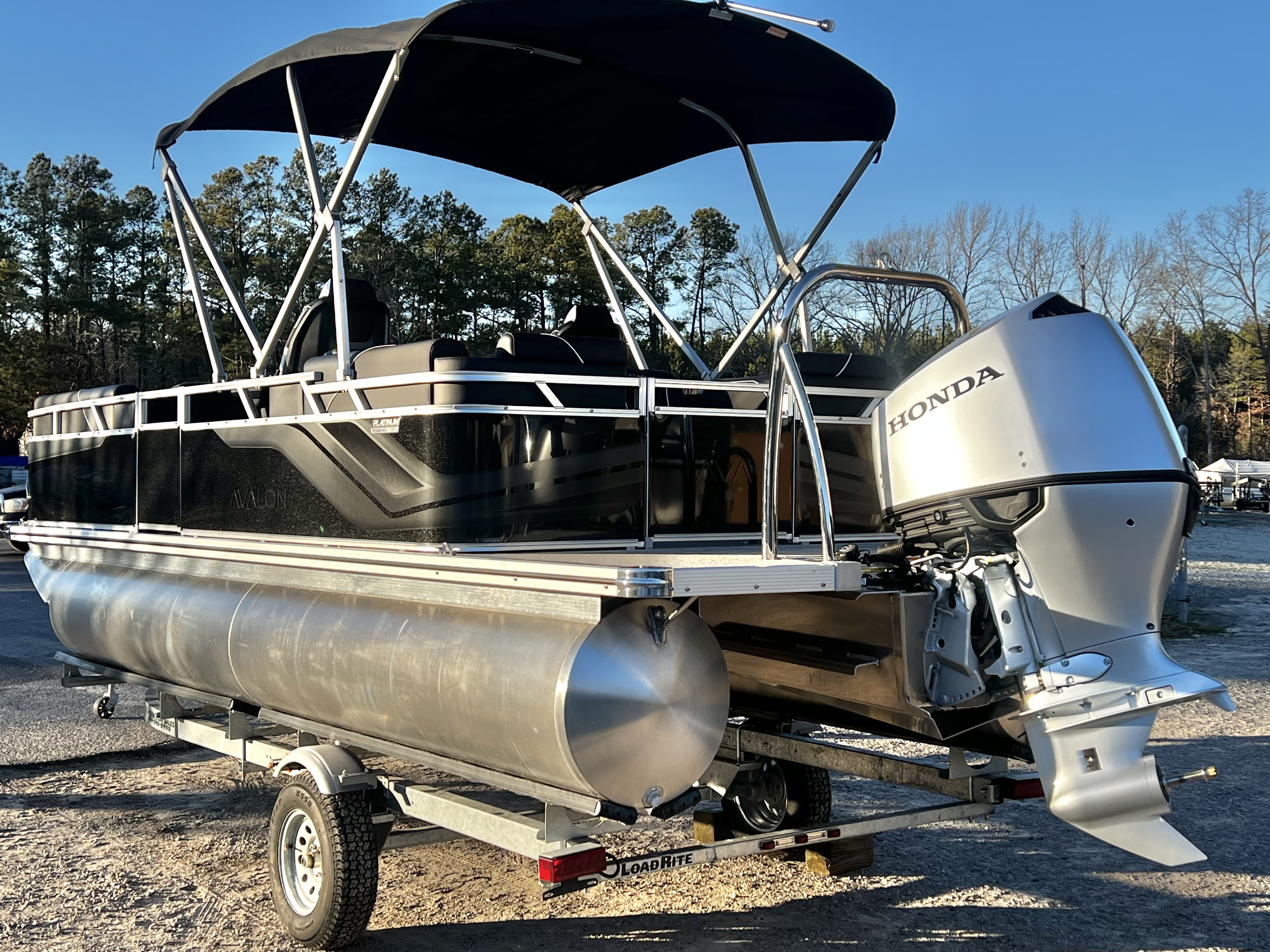 2026 Avalon Venture 21' Quad Lounge - IN STOCK - $44,405