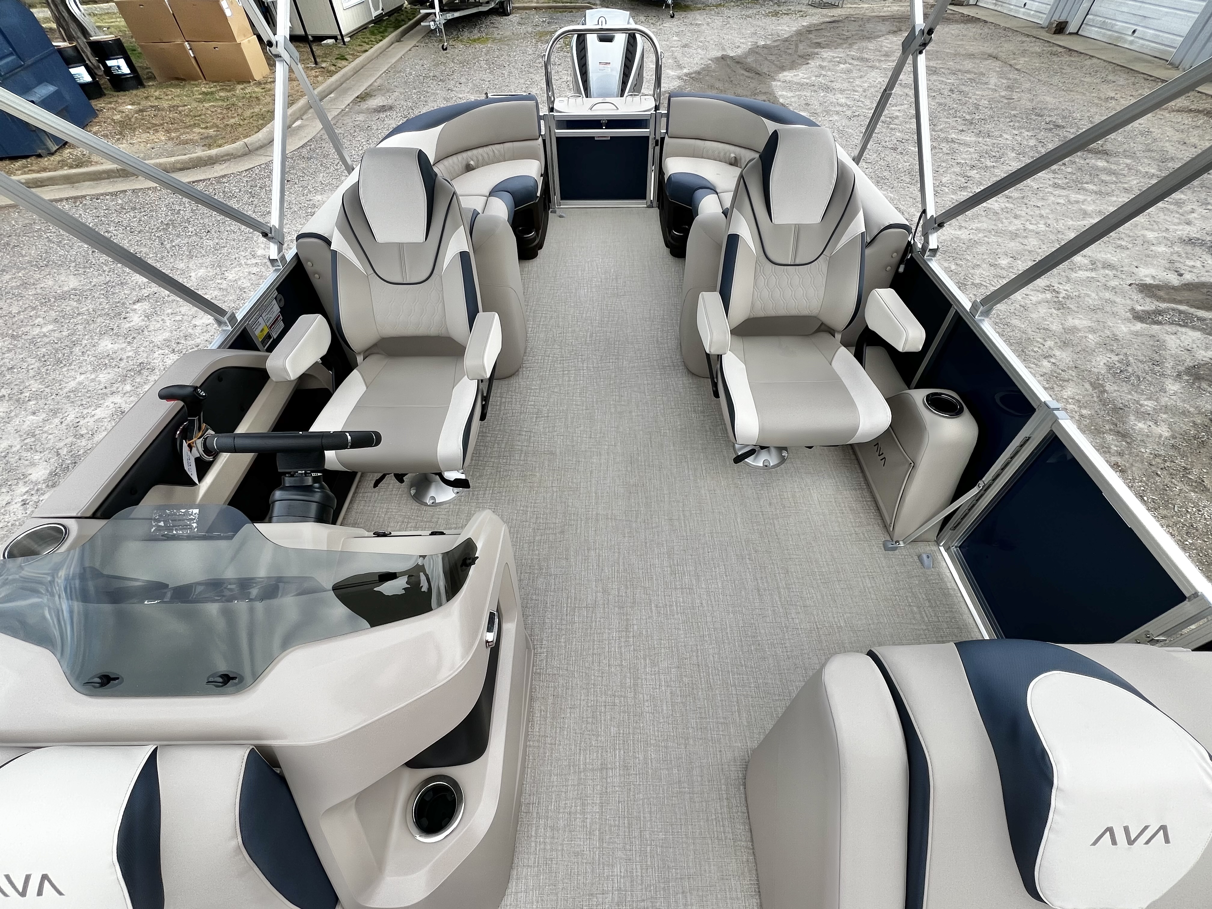 2026 Avalon LSZ 23' Quad Lounge Triple-Toon - IN STOCK - $70,997