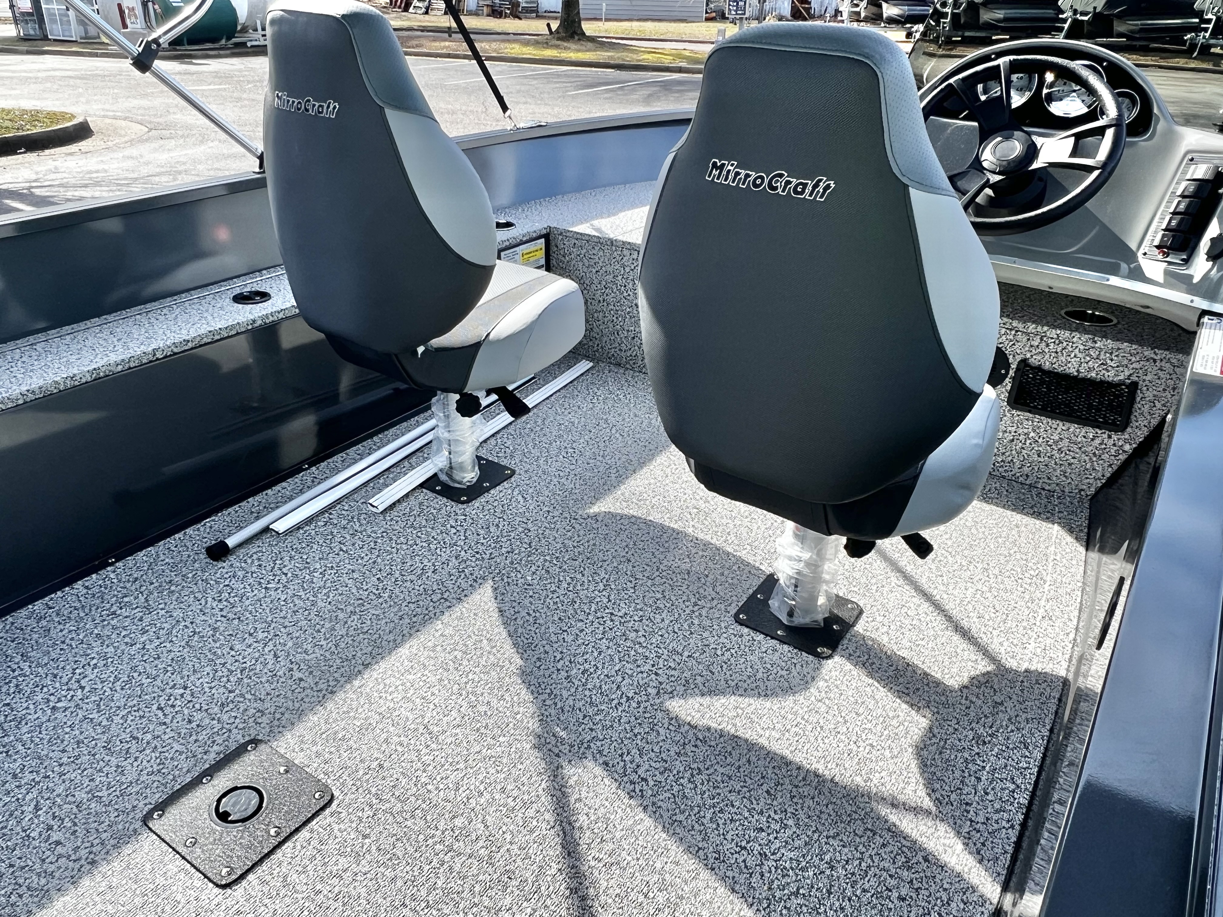 2026 Mirrocraft  167SC Outfitter