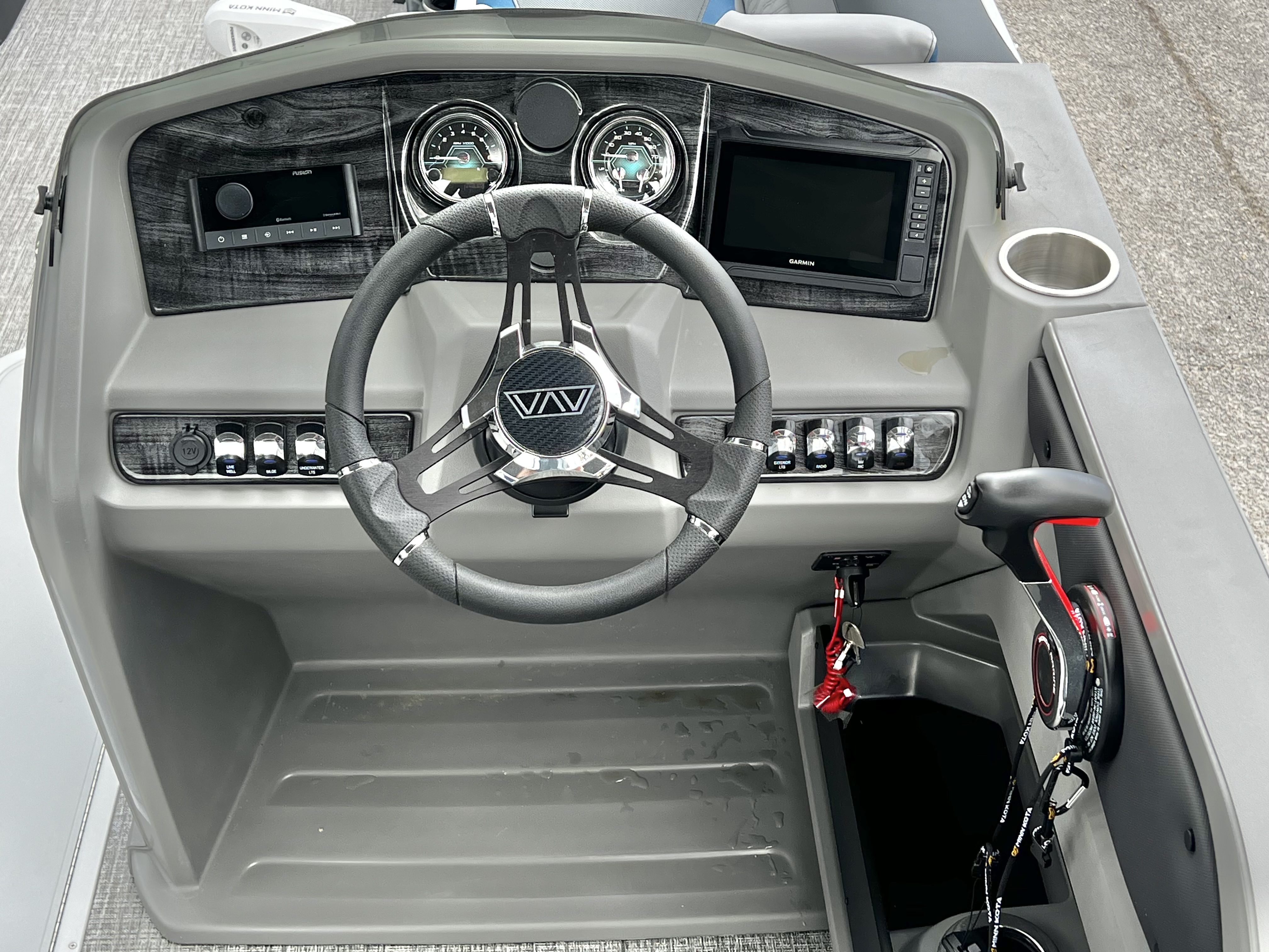 2026 Avalon LSZ 23' Cruise Triple-Toon - IN STOCK - $67,924