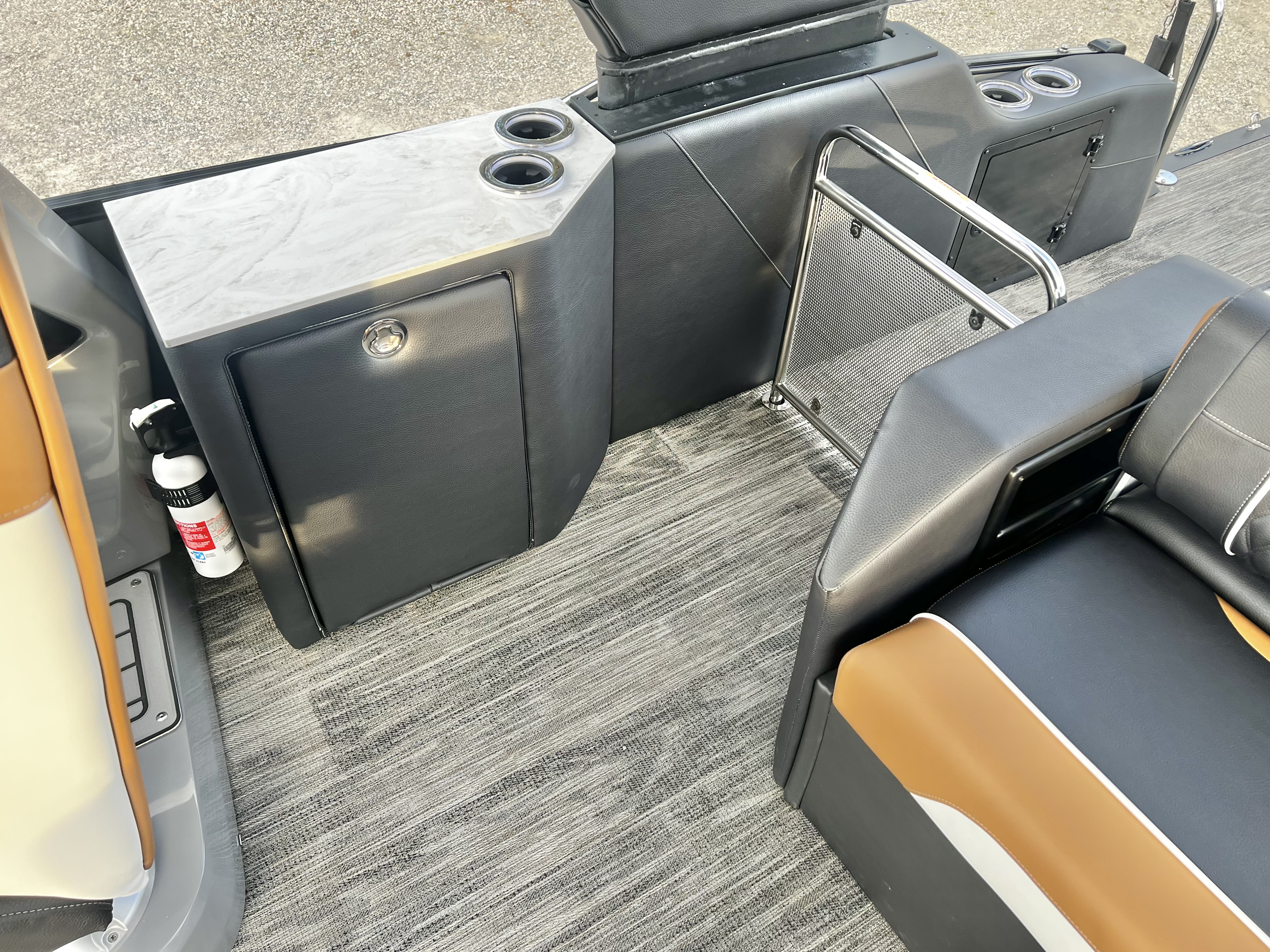 2026 Avalon Excalibur LTD 25' Flex Lounge Triple-Toon - IN STOCK - $154,718