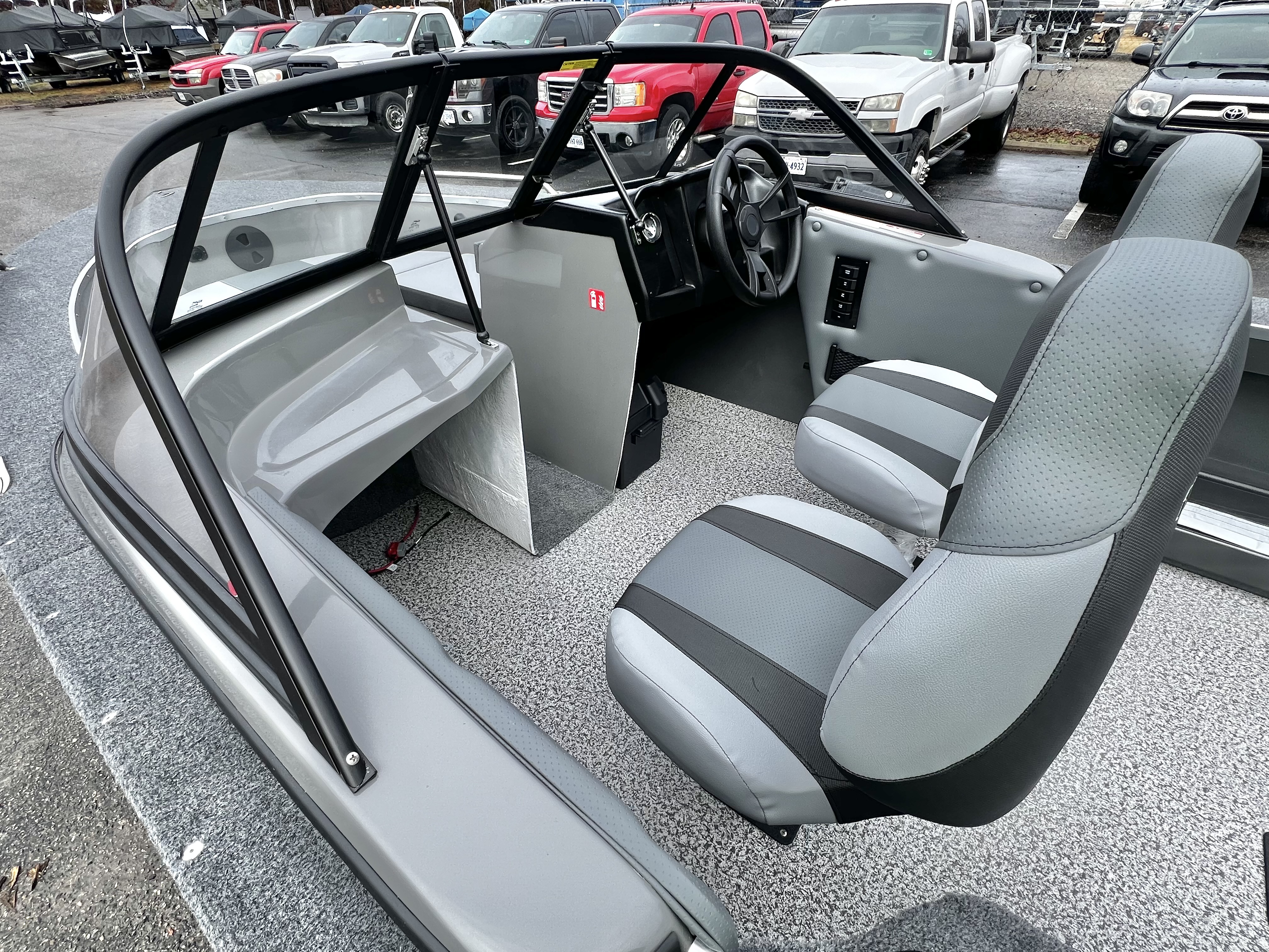 2026 Mirrocraft 1628 Holiday