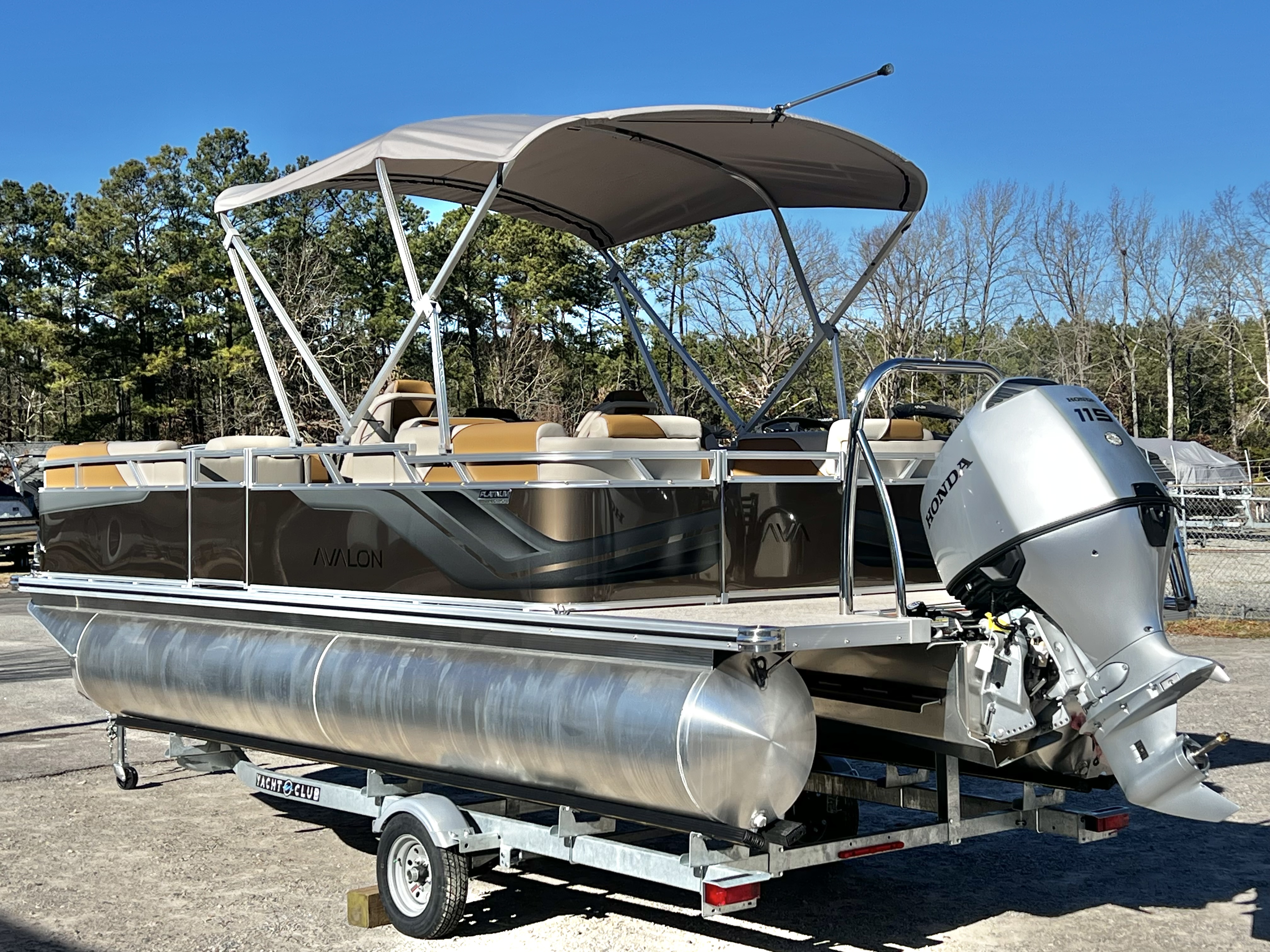 2026 Avalon Venture 21' Quad Lounge - IN STOCK - $40,451