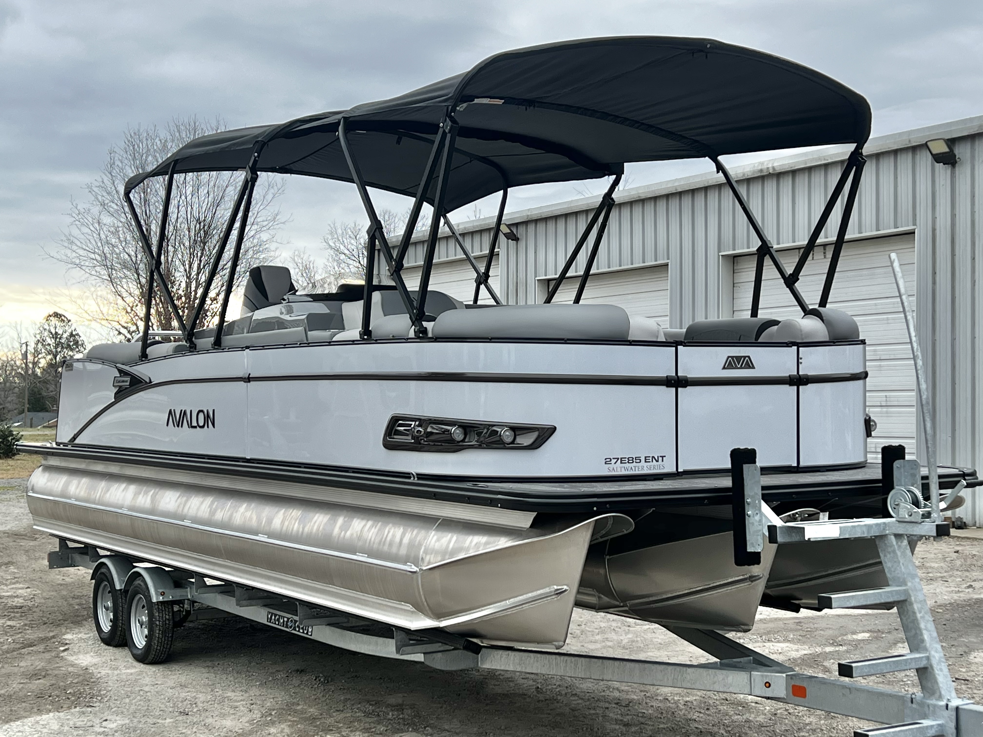 2026 Avalon Catalina 25' Entertainer Triple-Toon - IN STOCK - $109,467