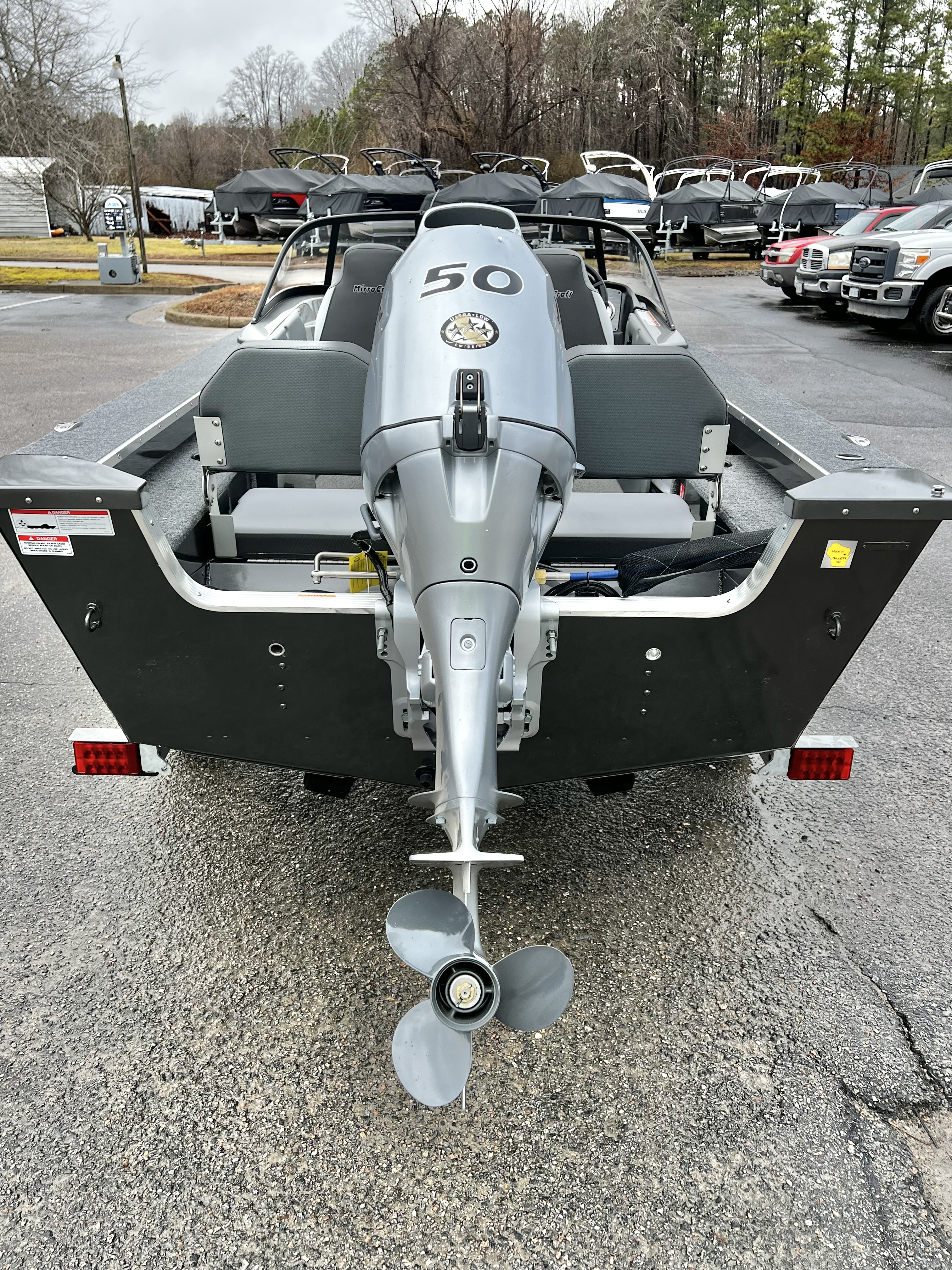 2026 Mirrocraft 1628 Holiday