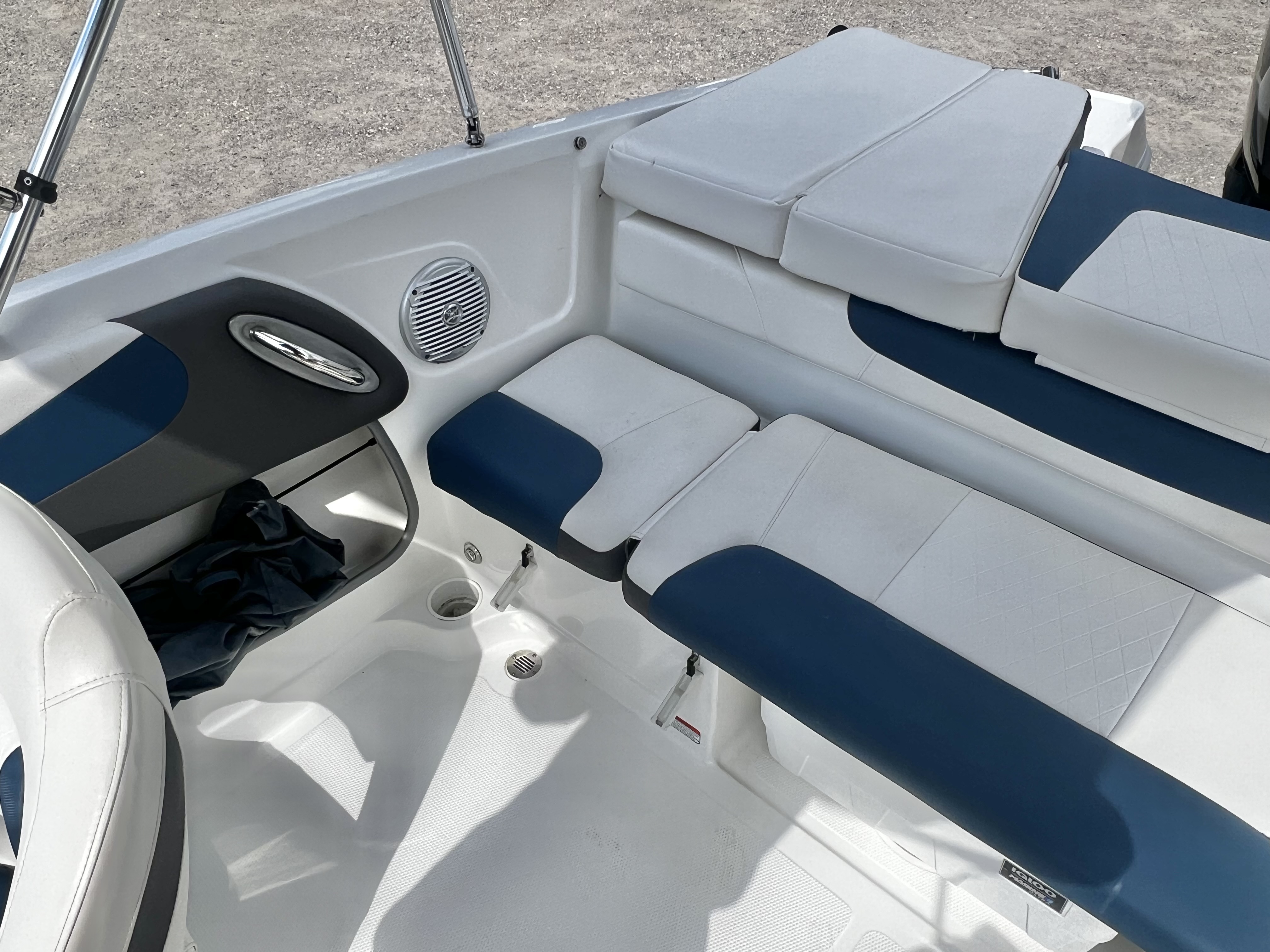 Used 2022 Tahoe 200 S Bowrider