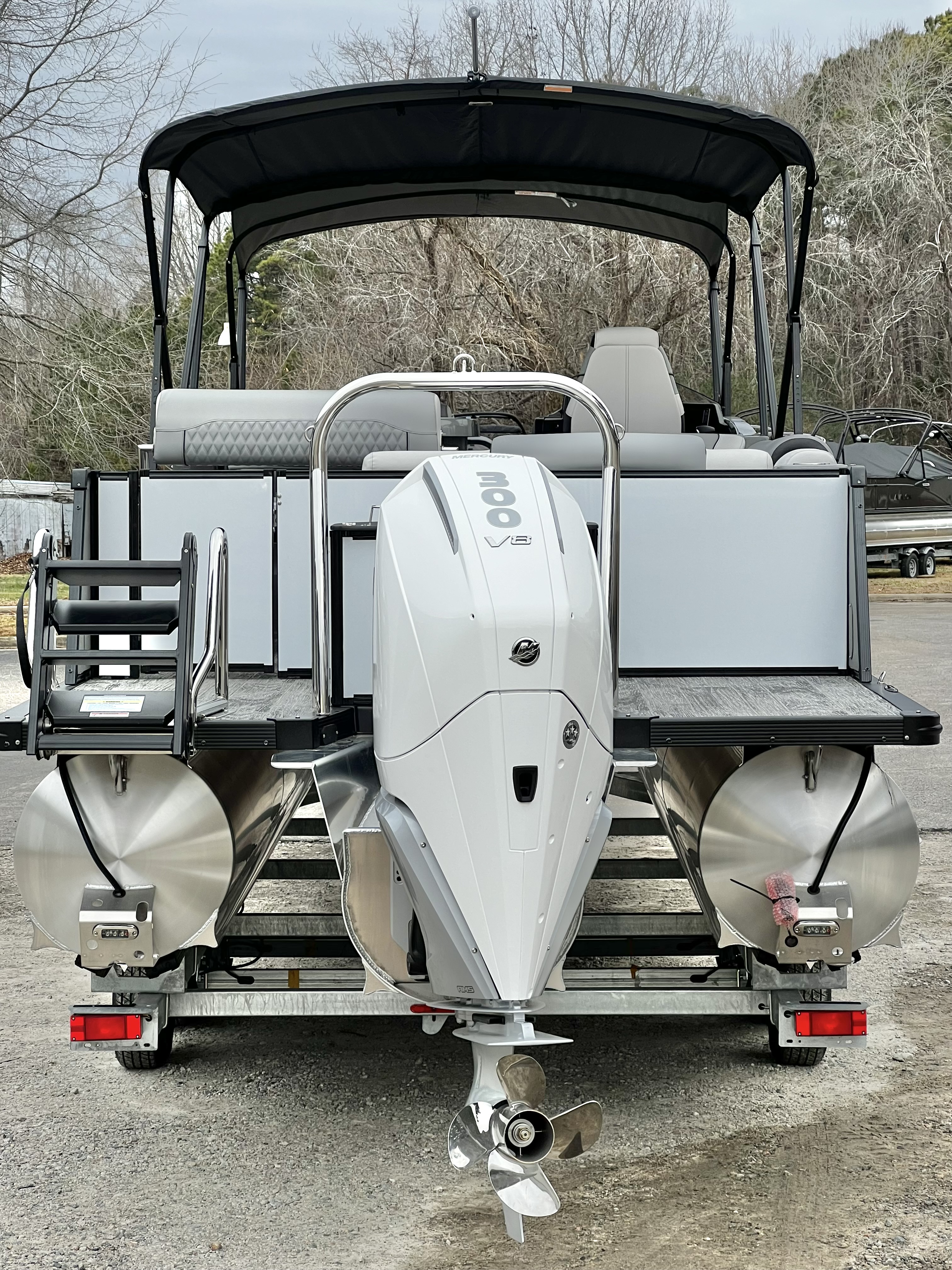 2026 Avalon Catalina 25' Entertainer Triple-Toon - IN STOCK - $109,467