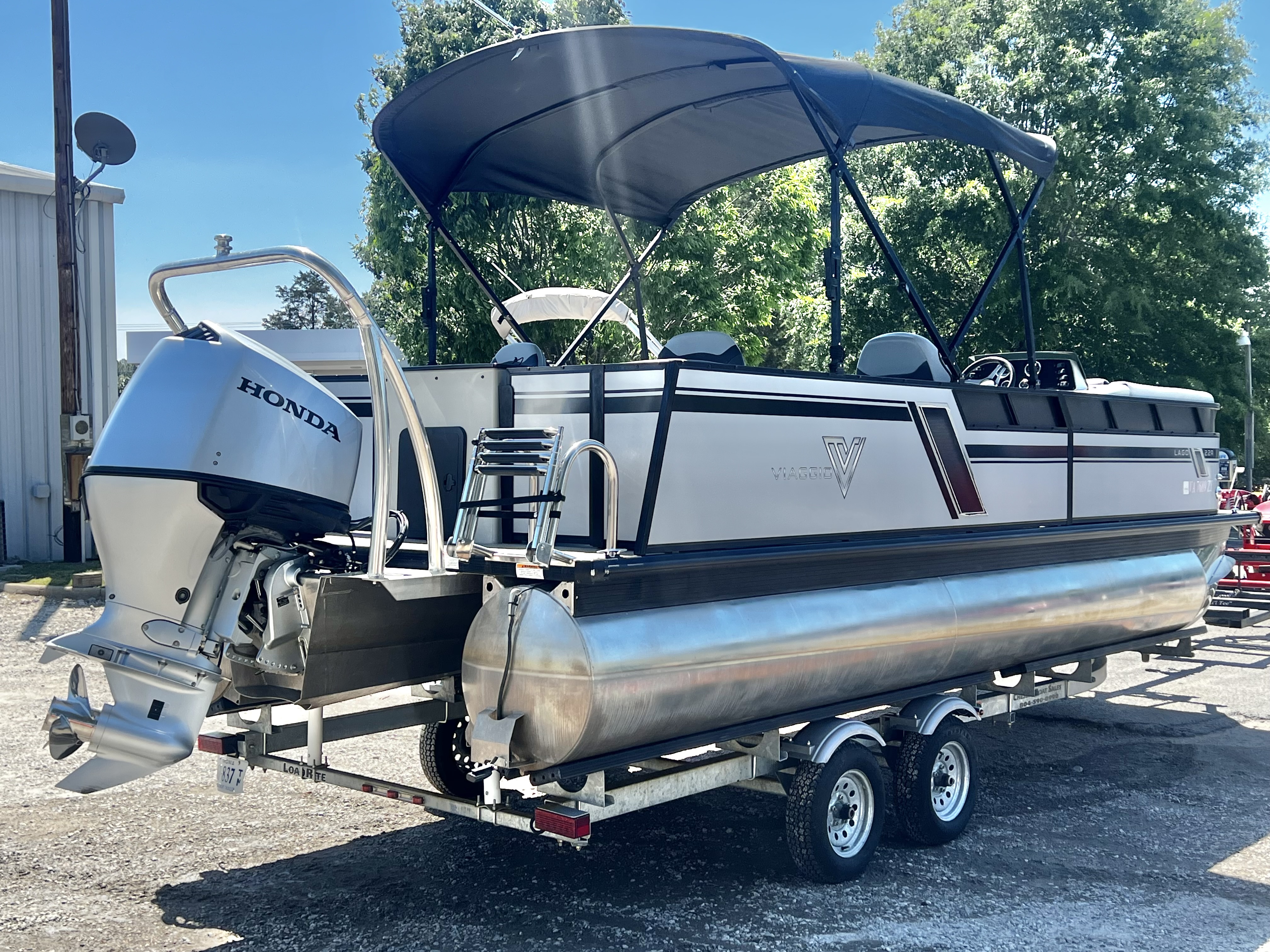 Used 2022 Viaggio Lago 22' R (Rear Fish) - IN STOCK - $33,995!