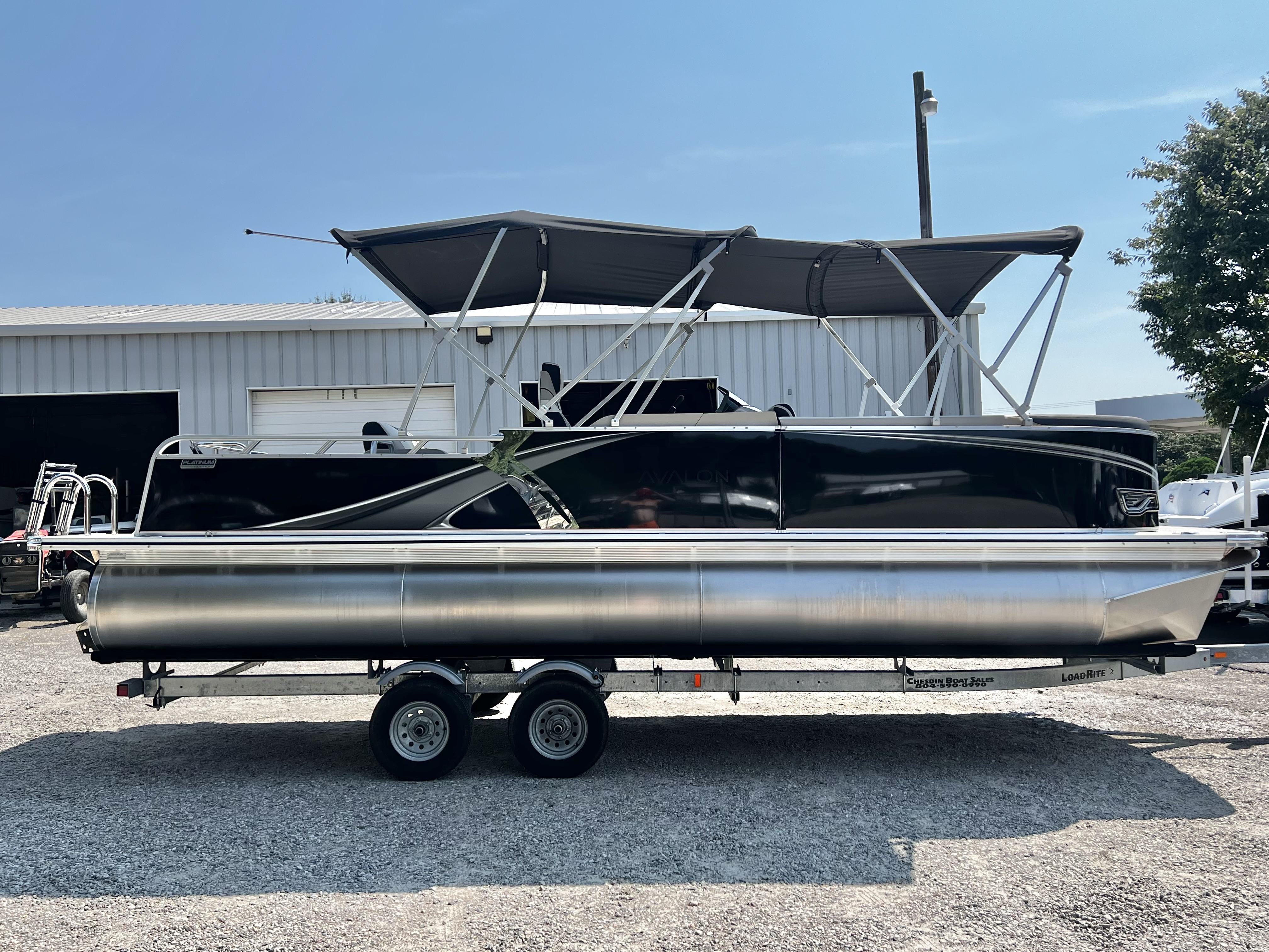 2027 Avalon LSZ 25' Entertainer