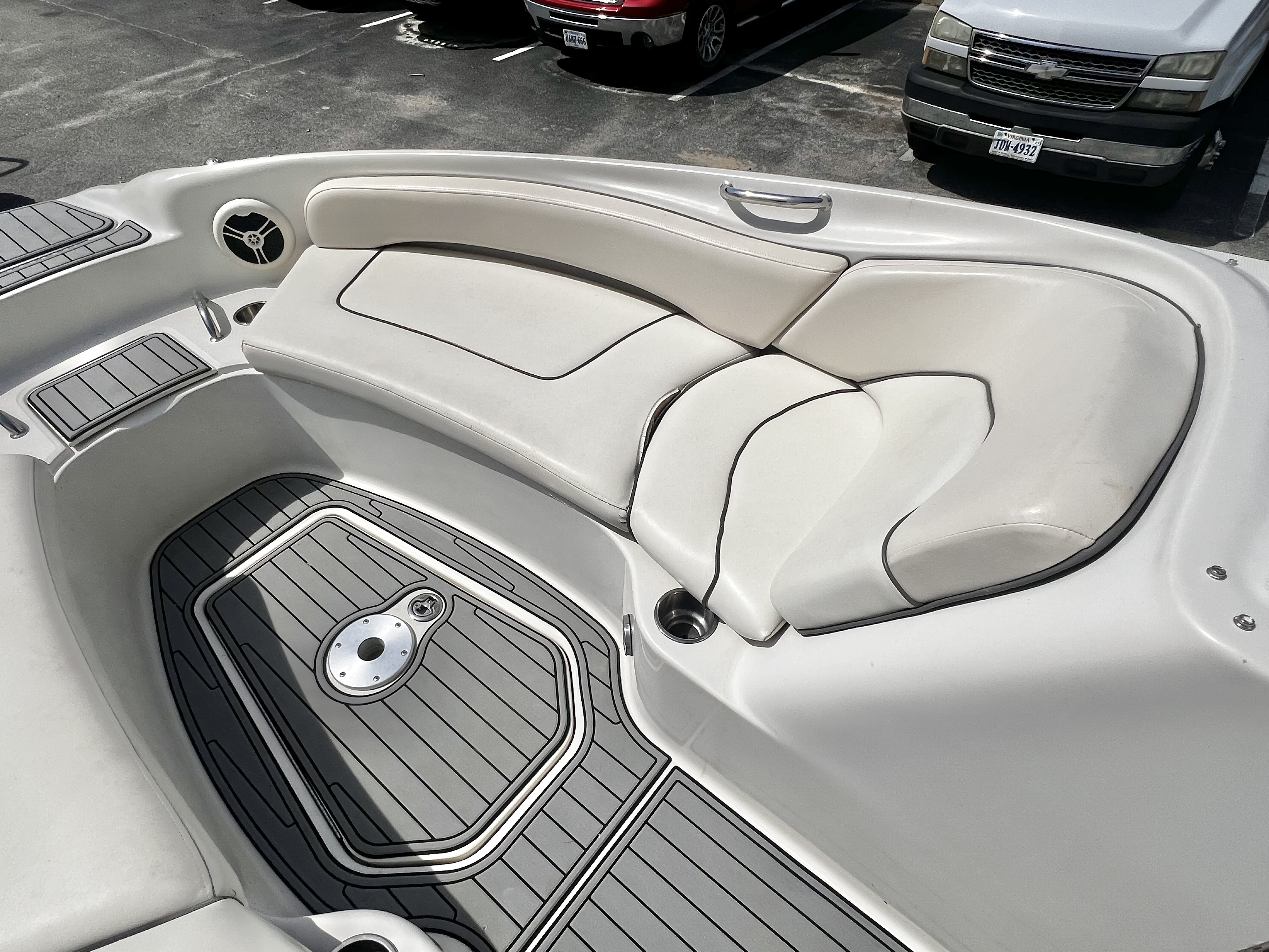 Used 2008 Sea Ray 240 Sundancer