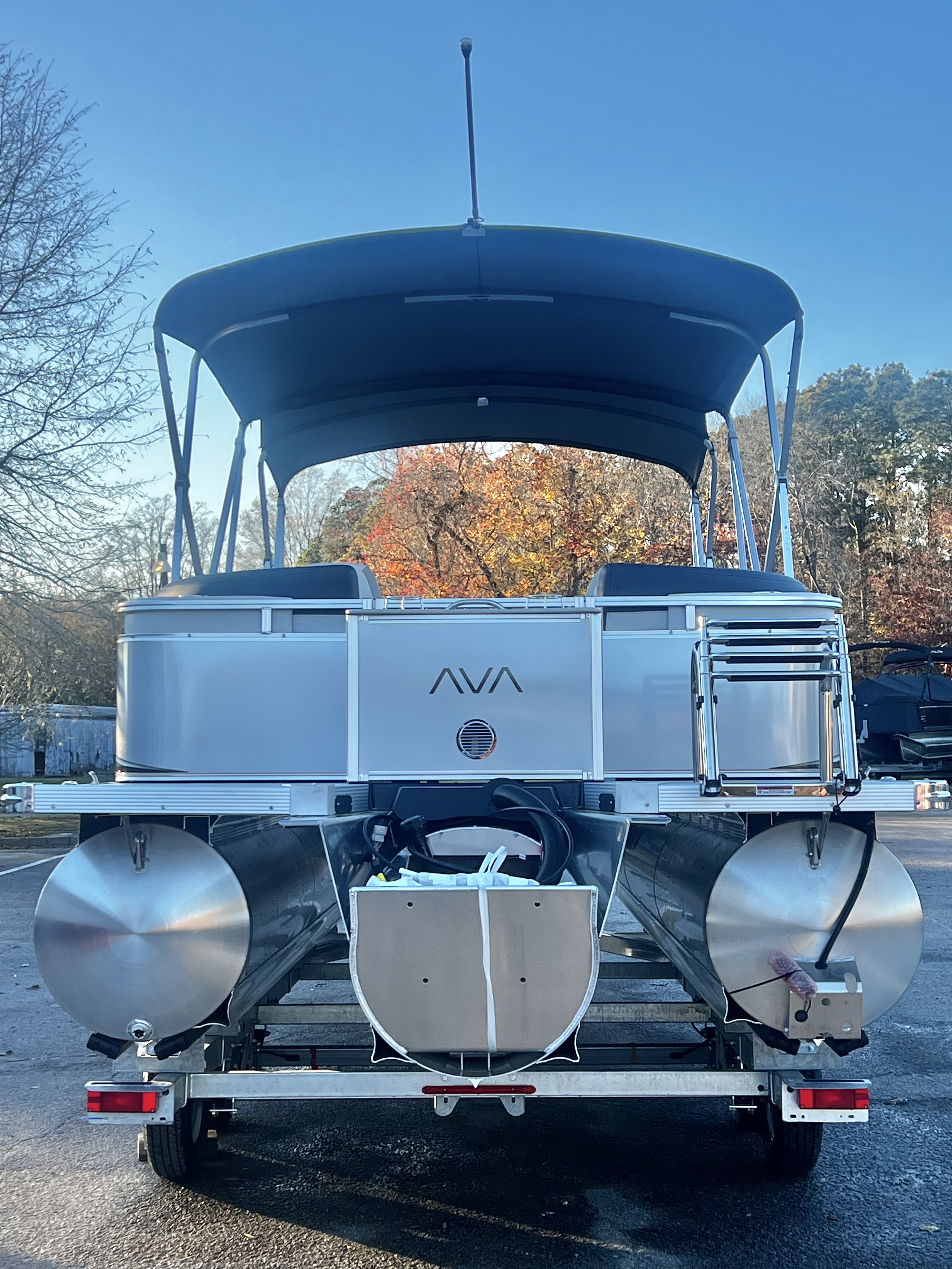 2026 Avalon LSZ 23' Quad Lounge Triple-Toon - IN STOCK - $61,416