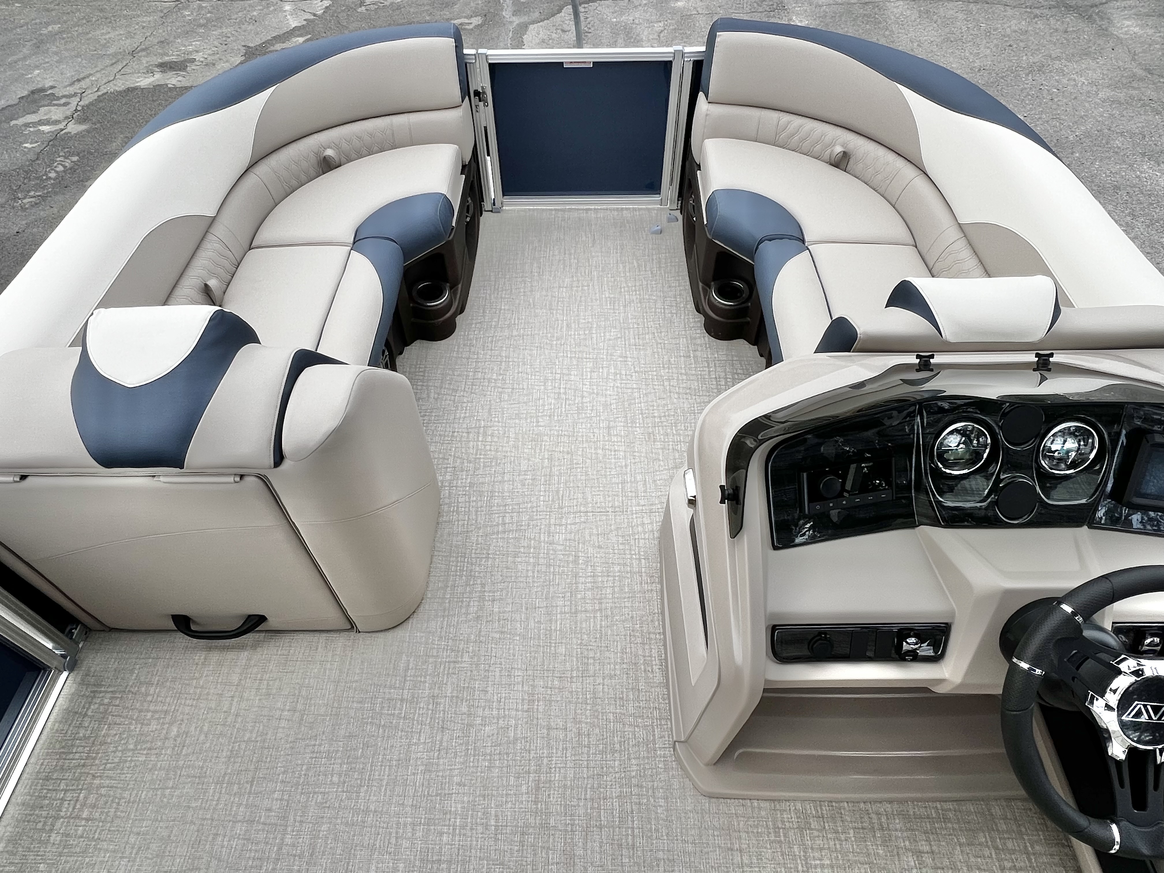 2026 Avalon LSZ 23' Quad Lounge Triple-Toon - IN STOCK - $70,997
