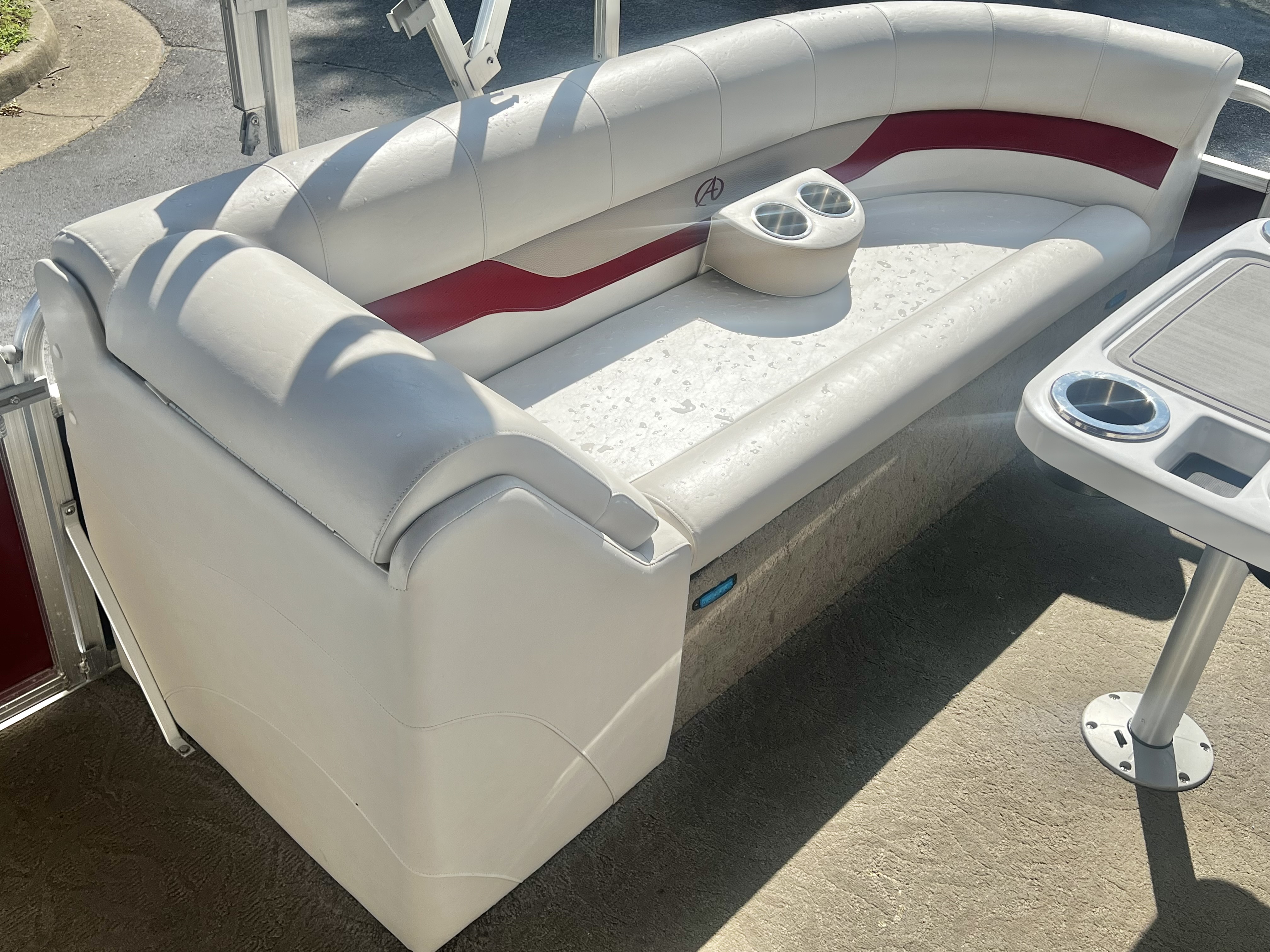 Used 2014 Avalon LS 23' Cruise