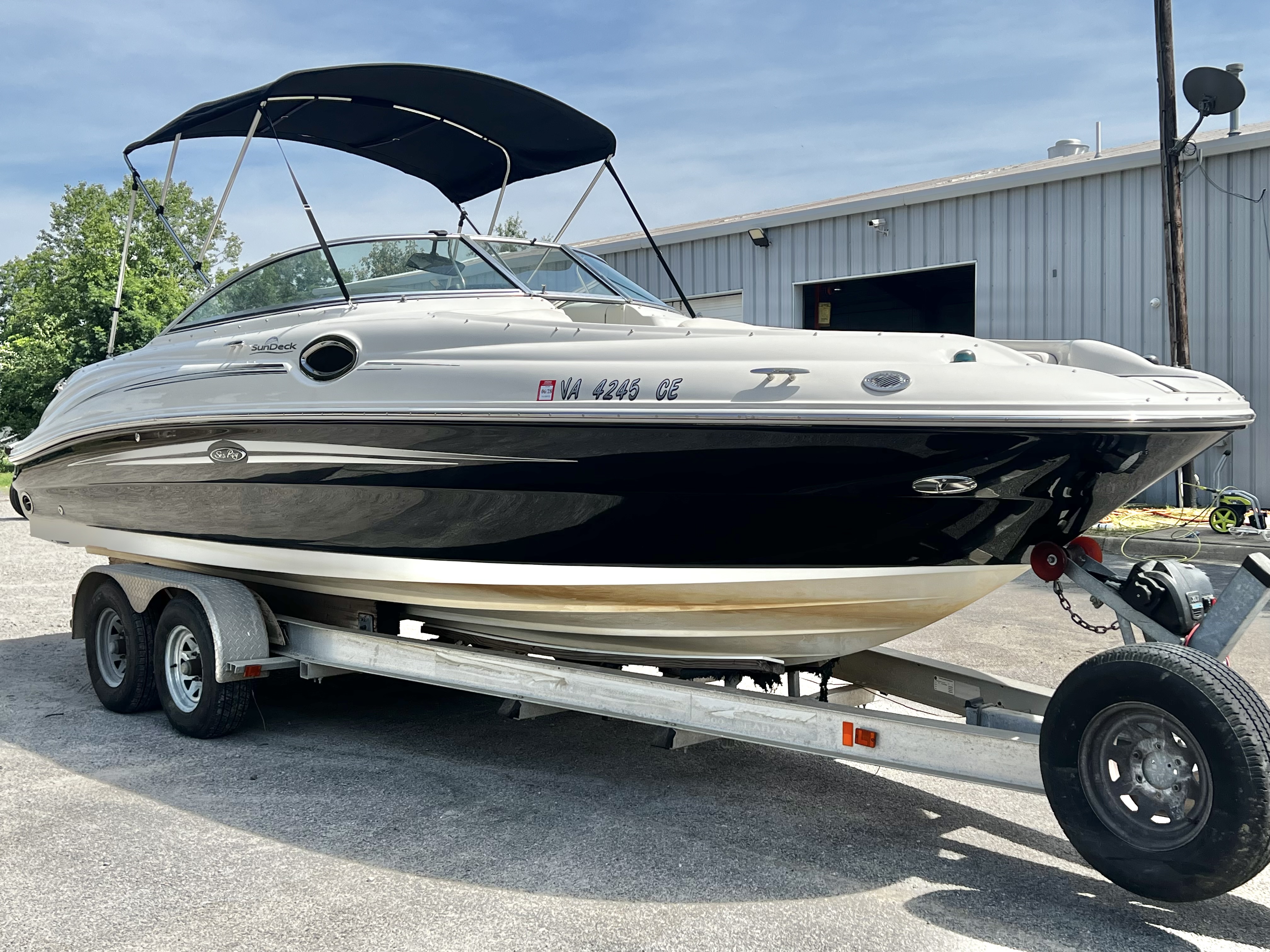 Used 2008 Sea Ray 240 Sundancer