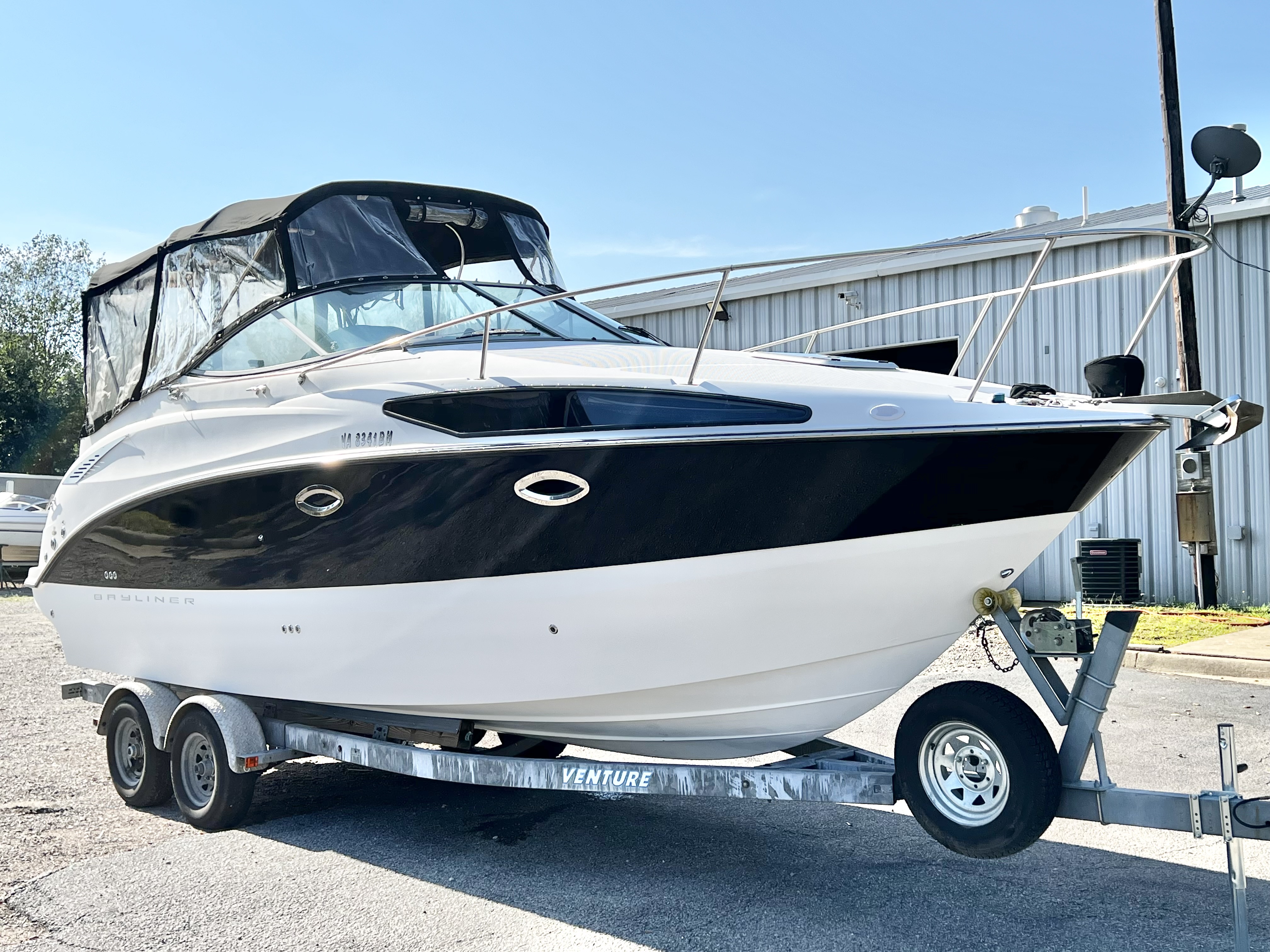 Used 2008 Bayliner 265 SB (Cutty Cabin)